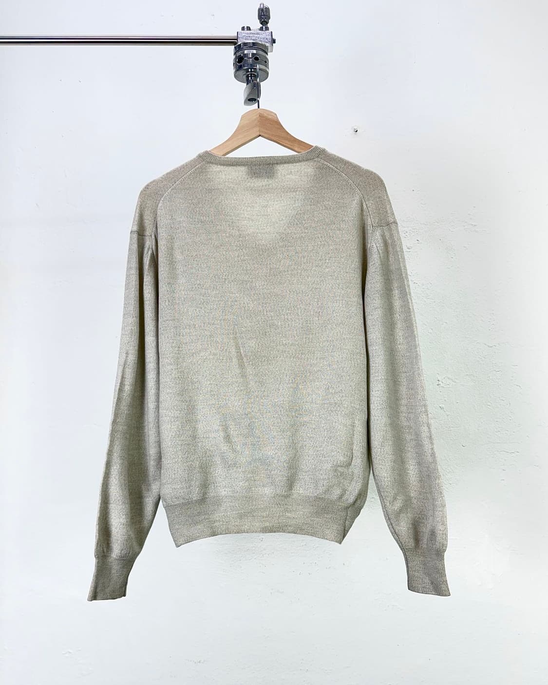 발렌티노 베이지 클래식 브이넥 니트 스웨터 상품이미지6