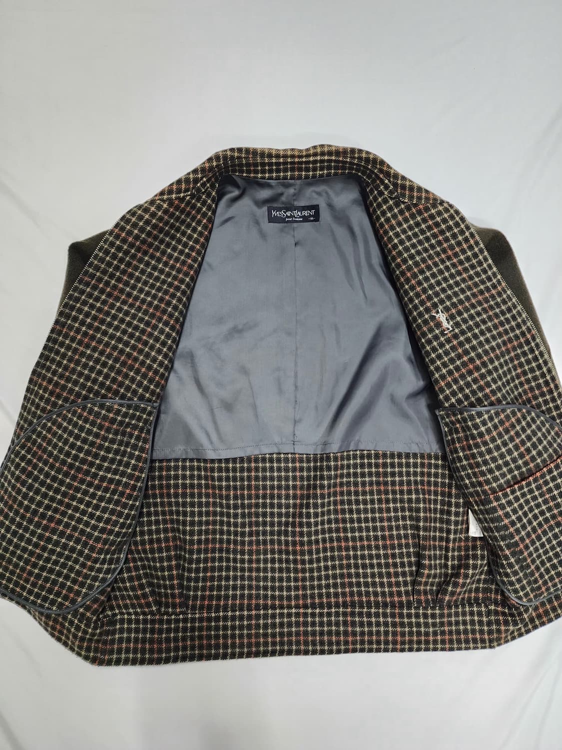 입생로랑 울 체크 카라 빈티지 카키 자켓 상품이미지4