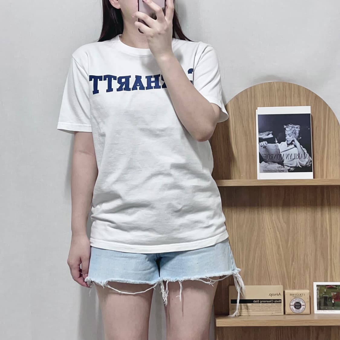 [정품] 칼하트 아이보리 네이비 일자로고 반팔티 [ S ] 상품이미지3