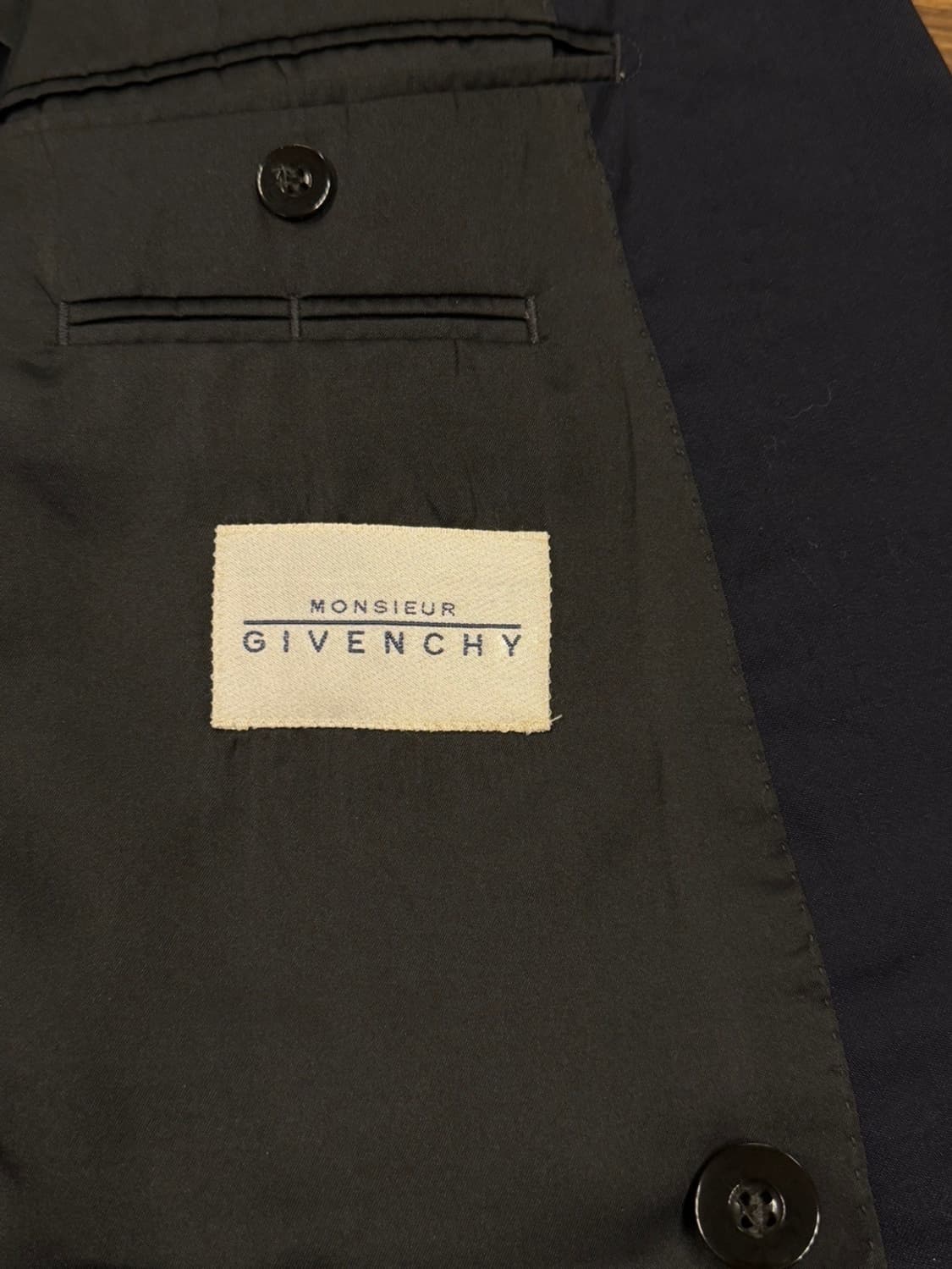 90s 지방시 금장 자켓 남성 100 상품이미지9