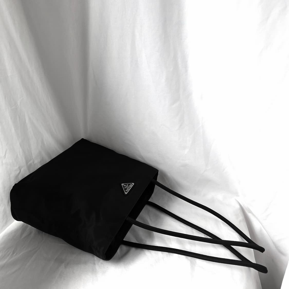 [정품 PRADA] 프라다 긴줄 나일론 숄더백 상품이미지2