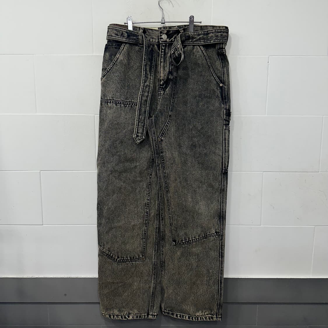 앤더슨벨 벨티드 카펜터 데님팬츠 상품이미지1