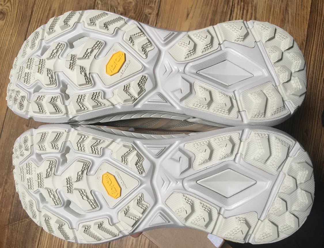 호카 새티스파이 마파테스피드4 라이트 본 판매합니다 상품이미지7