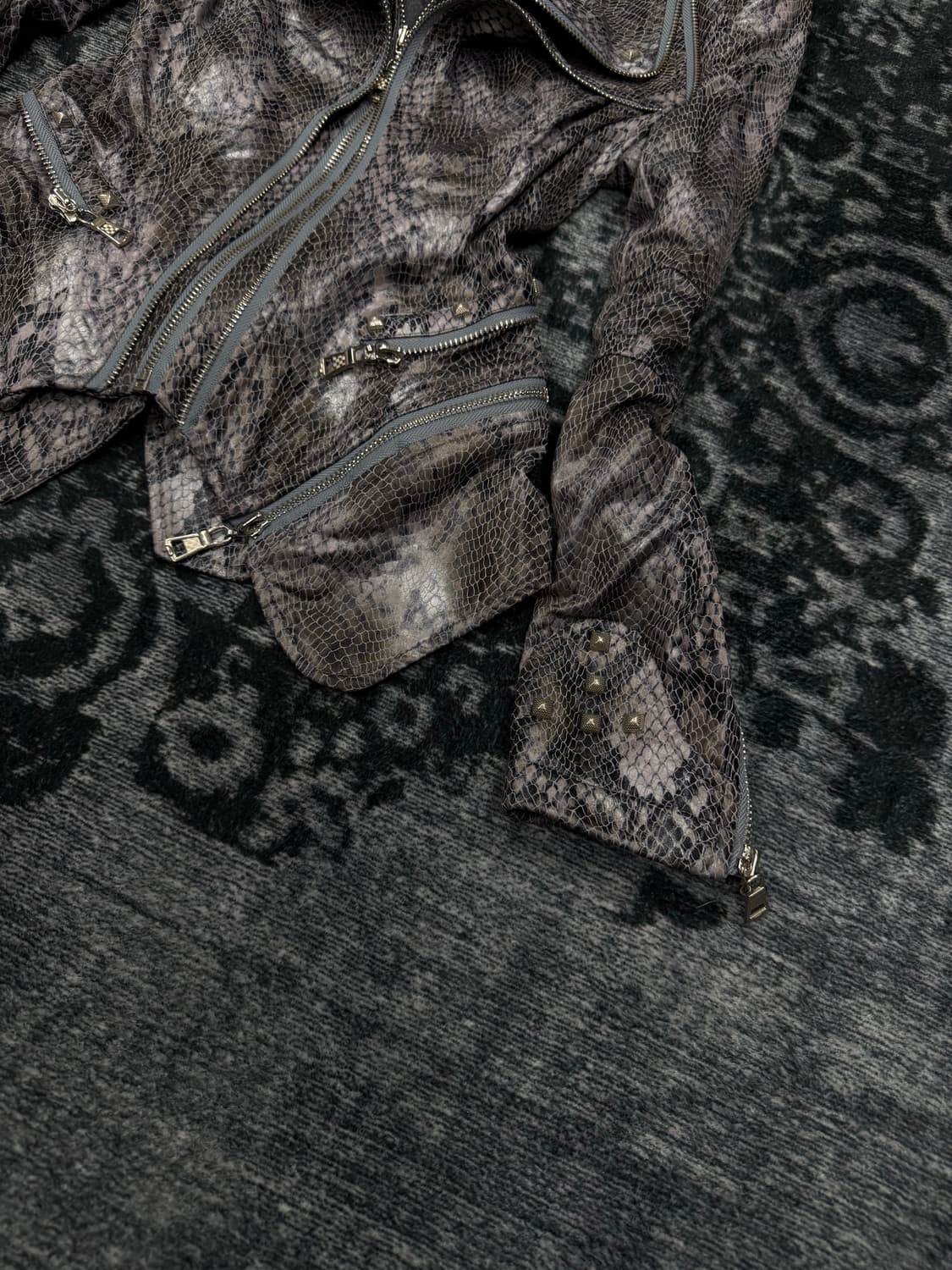 Shalang python stud rider jacket 상품이미지6