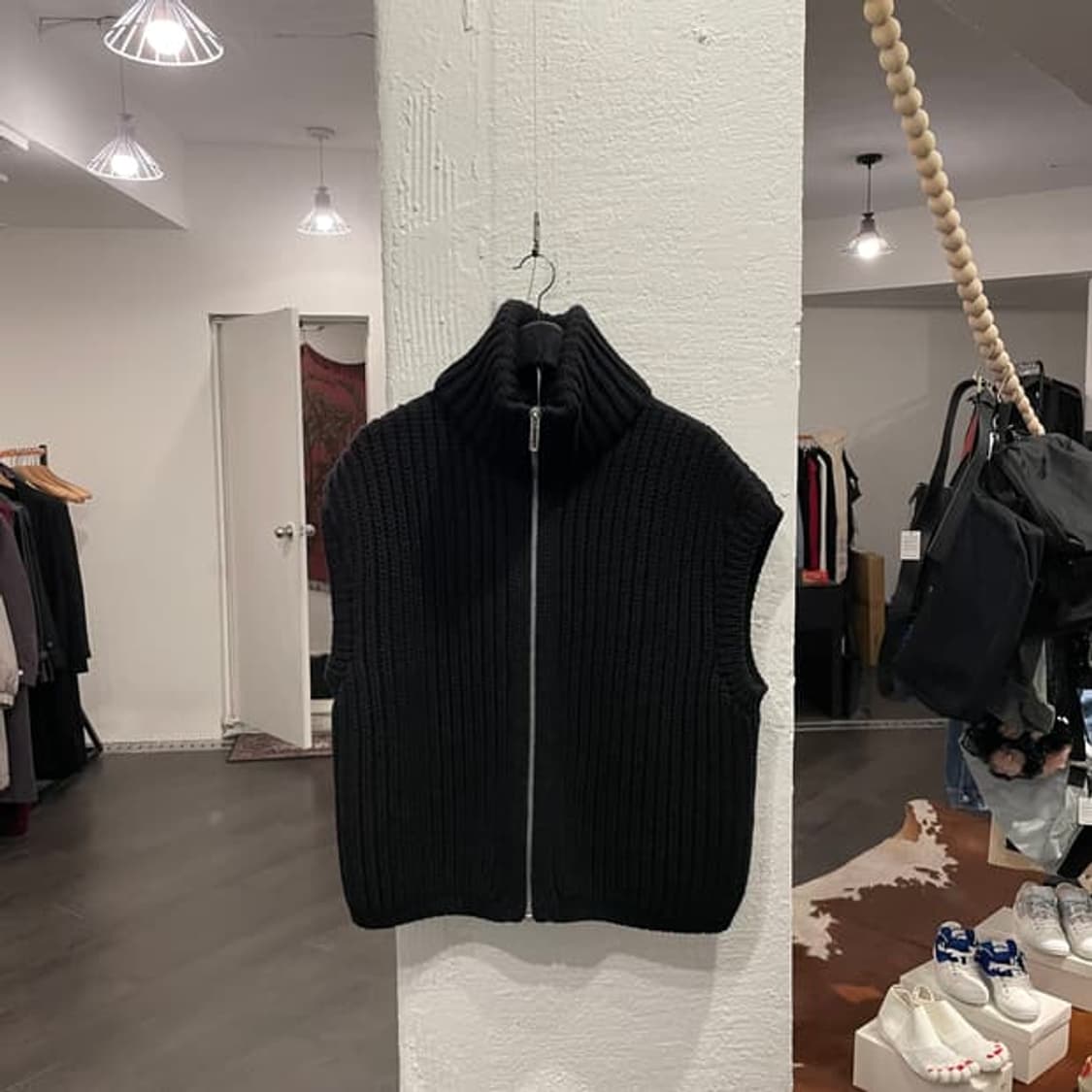 032c 하이넥 니트 집업 베스트 상품이미지1