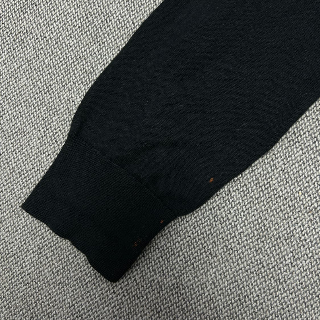 폴로 피마코튼 블랙 브이넥 니트(M) 상품이미지4