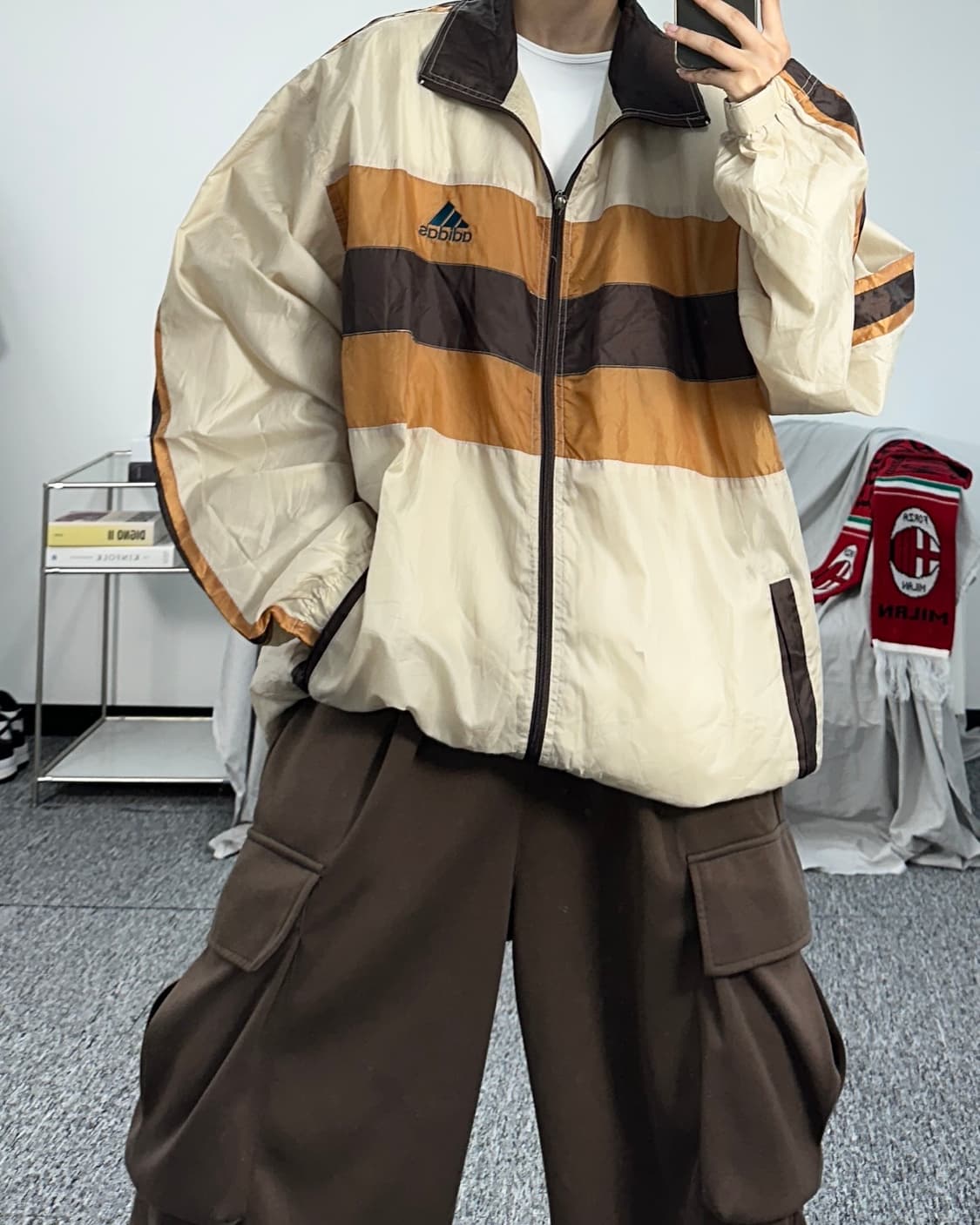 아디다스 00s 베이지 배색 바람막이 상품이미지5