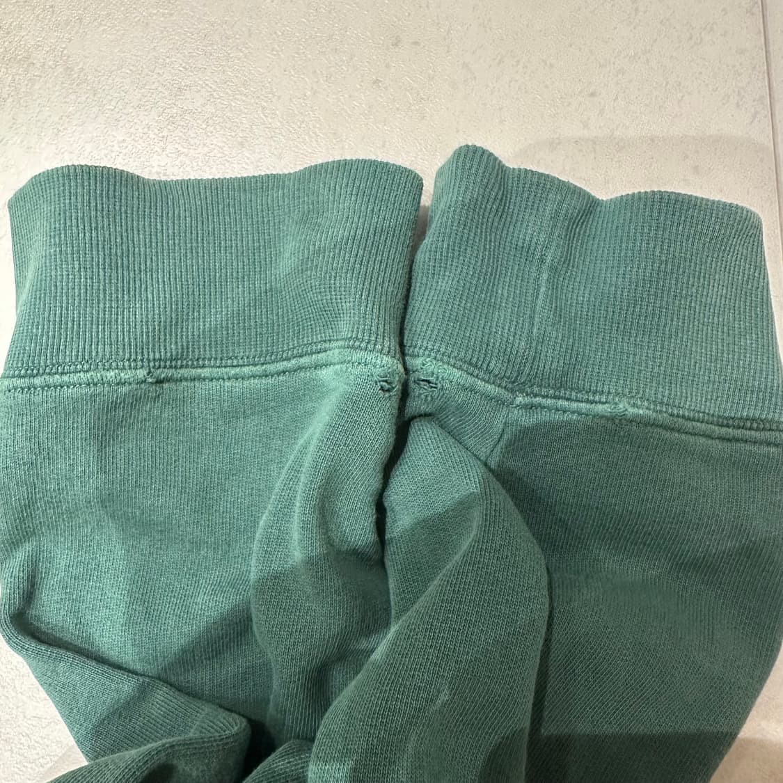 생로랑 50‘s 유니버시티 로고 스웻셔츠 상품이미지7