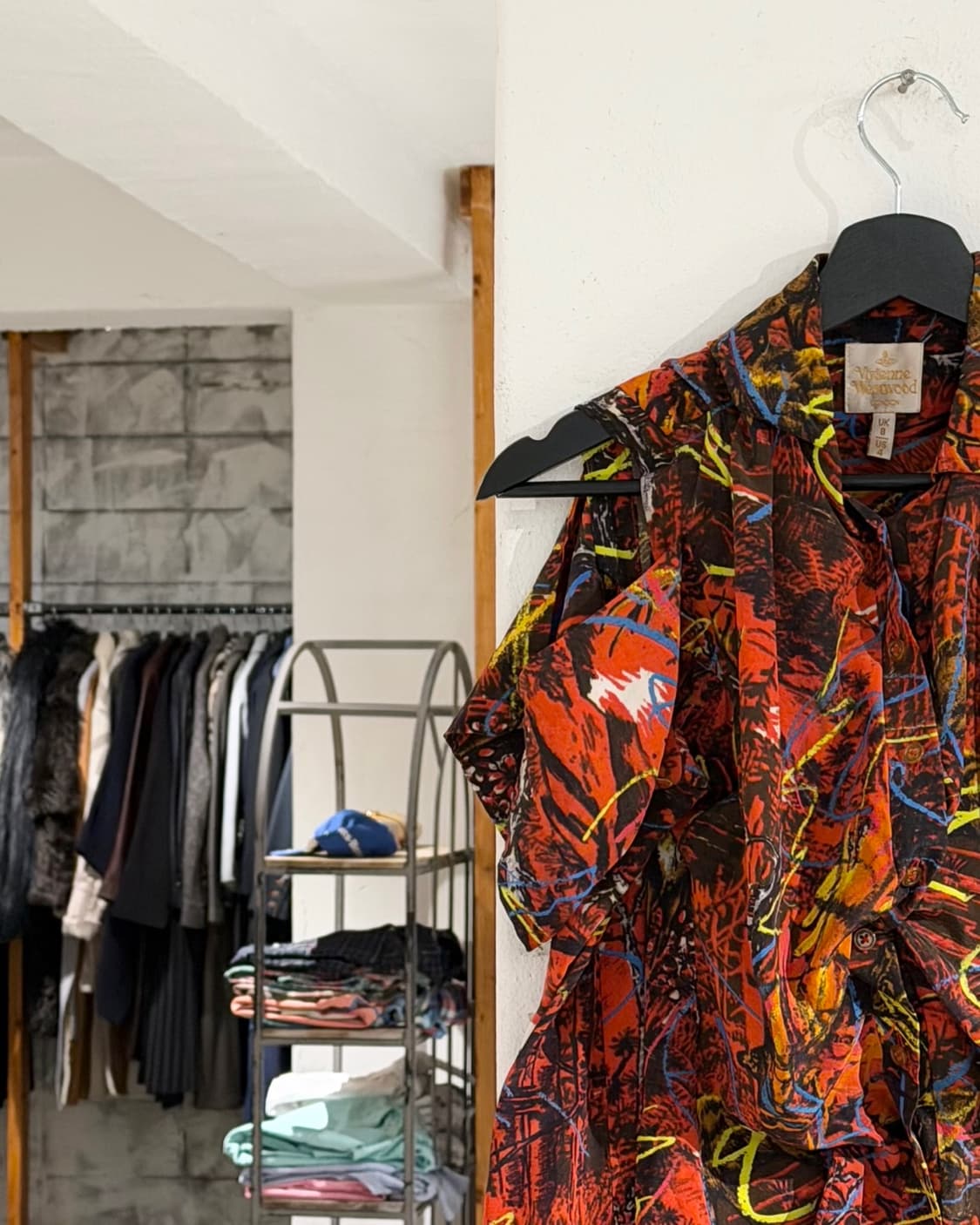 비비안웨스트우드 레드 fw10 프린팅 오픈숄더 실크 셔츠 상품이미지2