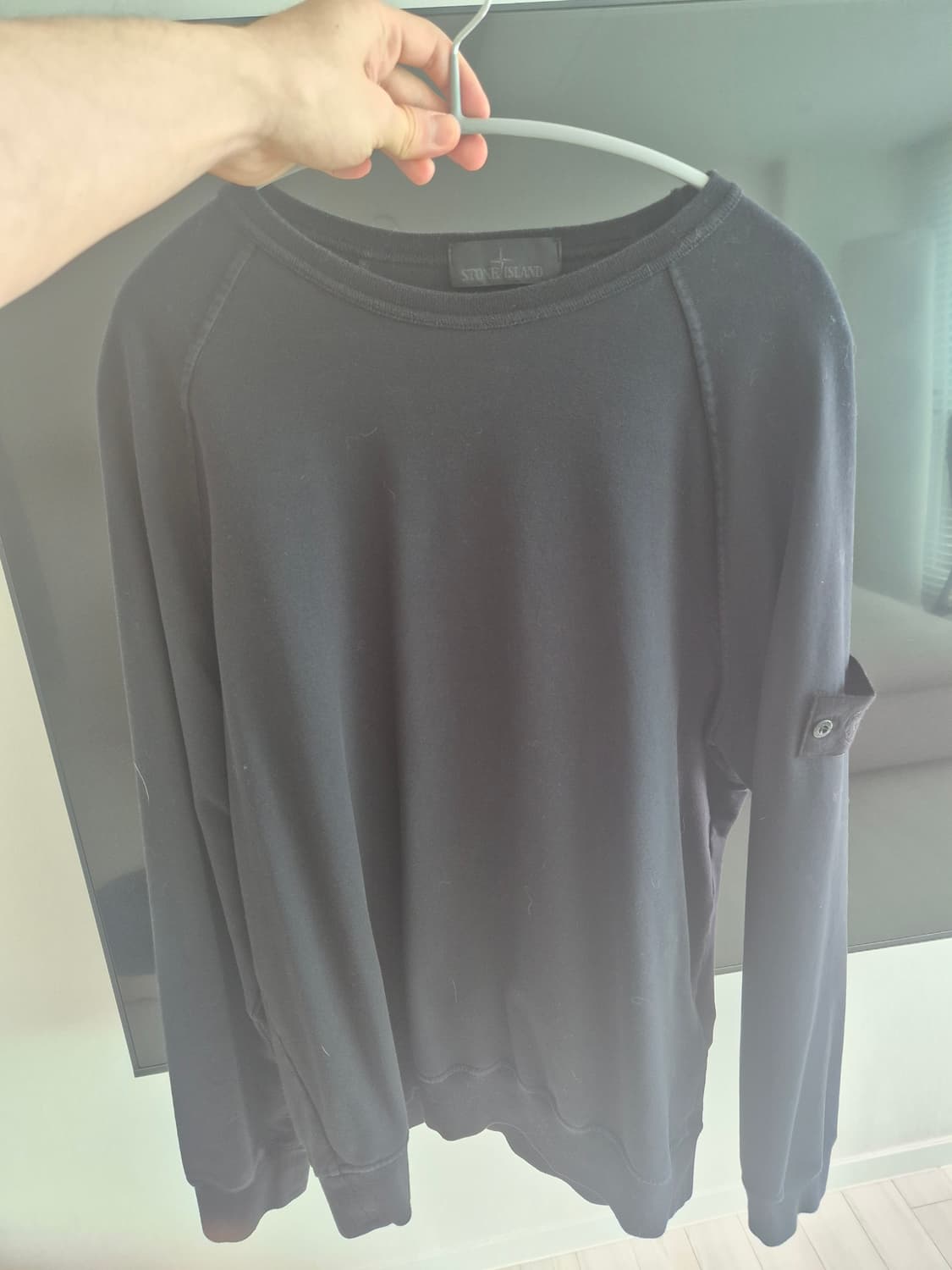 스톤아일랜드 맨투맨 블랙와펜 L 상품이미지1