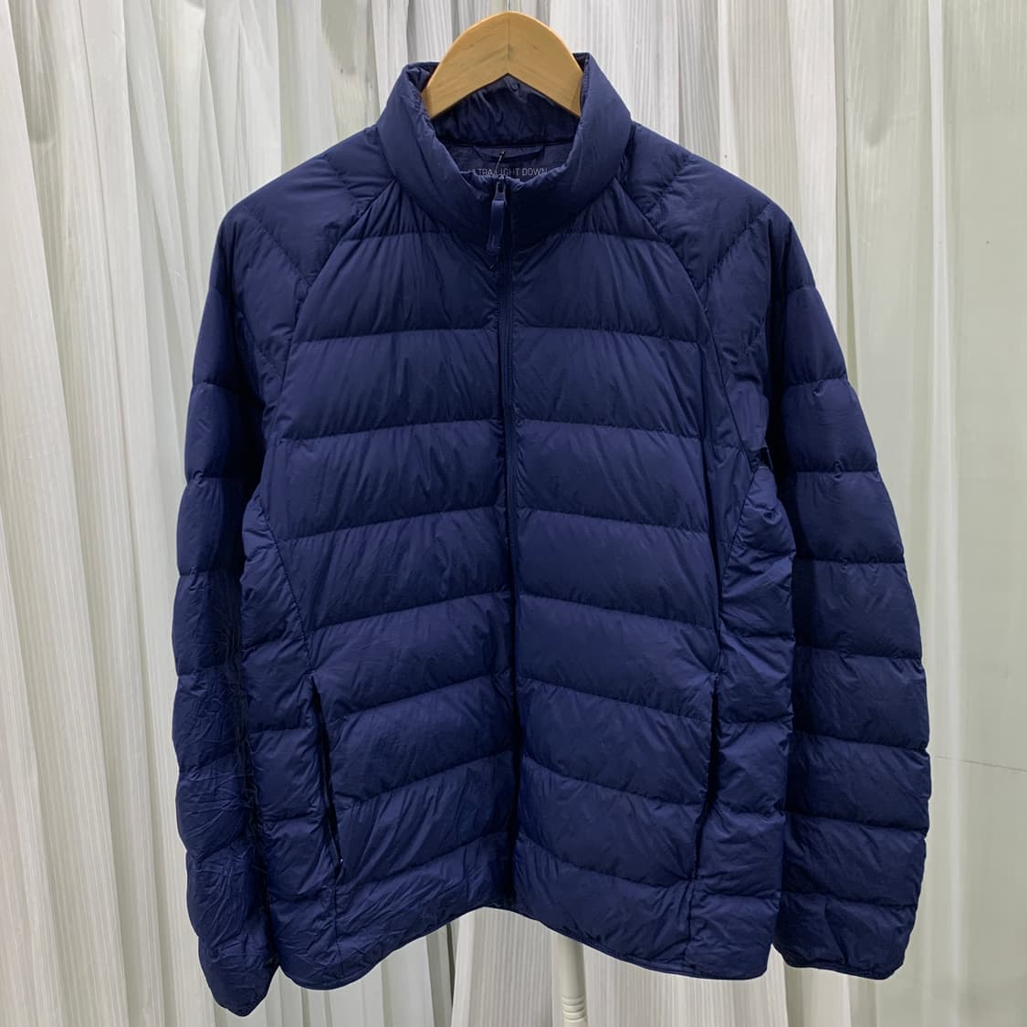 유니클로 울트라 라이트 다운 재킷 남성 패딩 1710 상품이미지1