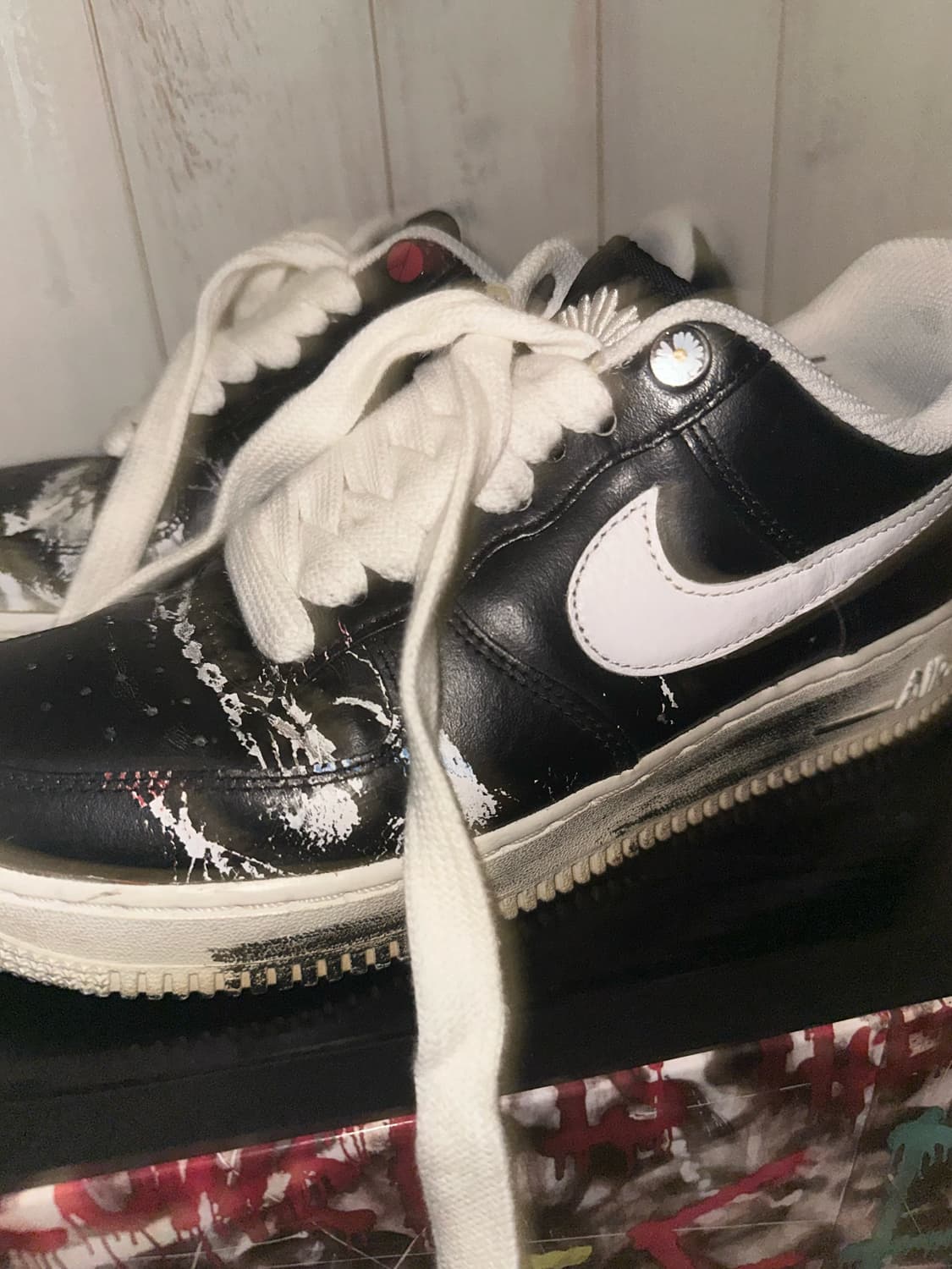 나이키 x 피스마이너스원 에어포스 1 로우 파라노이즈 상품이미지1