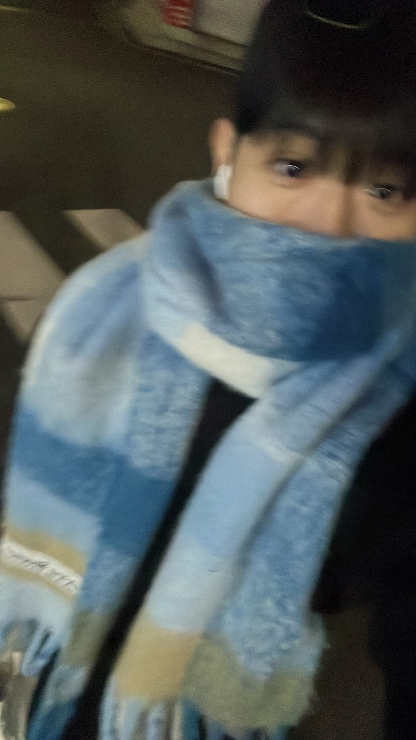 아크네 머플러 파스텔 블루 베이지 상품이미지5