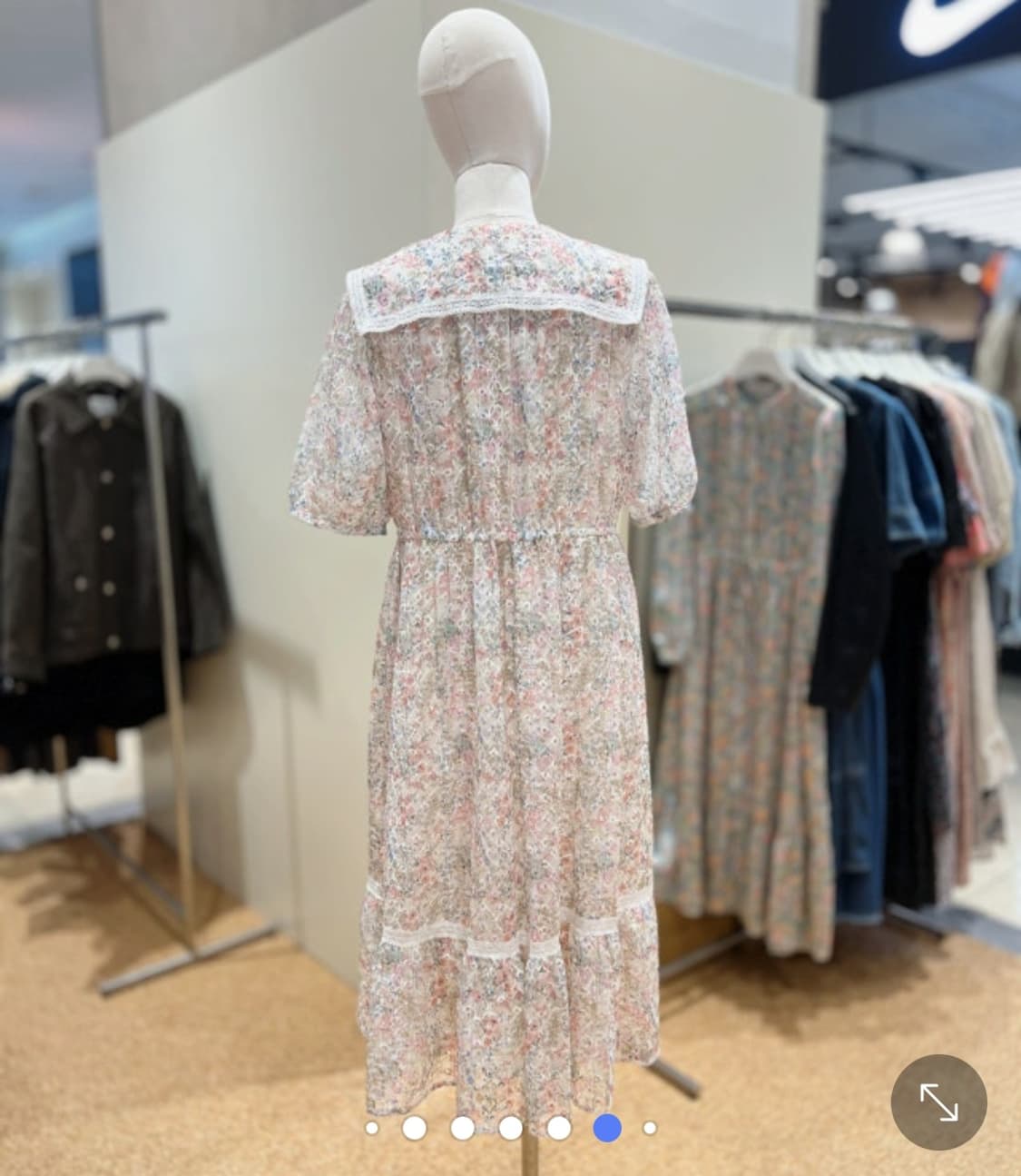 써스데이아일랜드 자수플라워 빅카라 원피스 M사이즈 상품이미지3