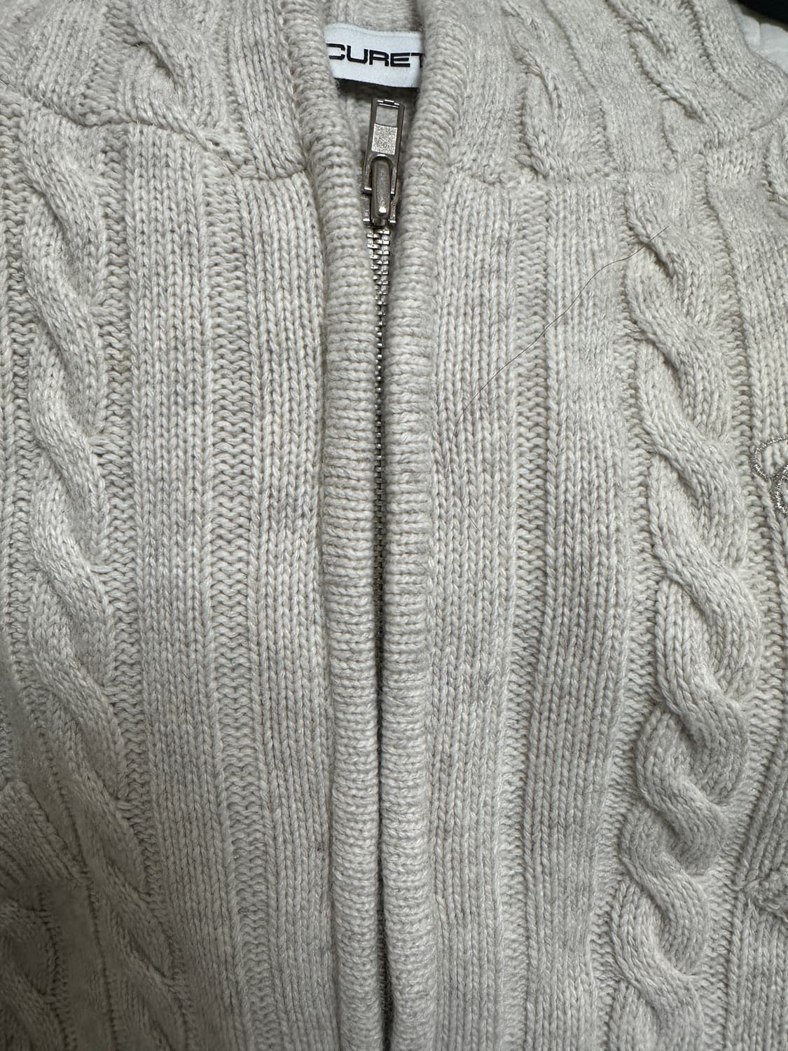 [택O] 큐리티 케이블 니트집업 아이보리 상품이미지5