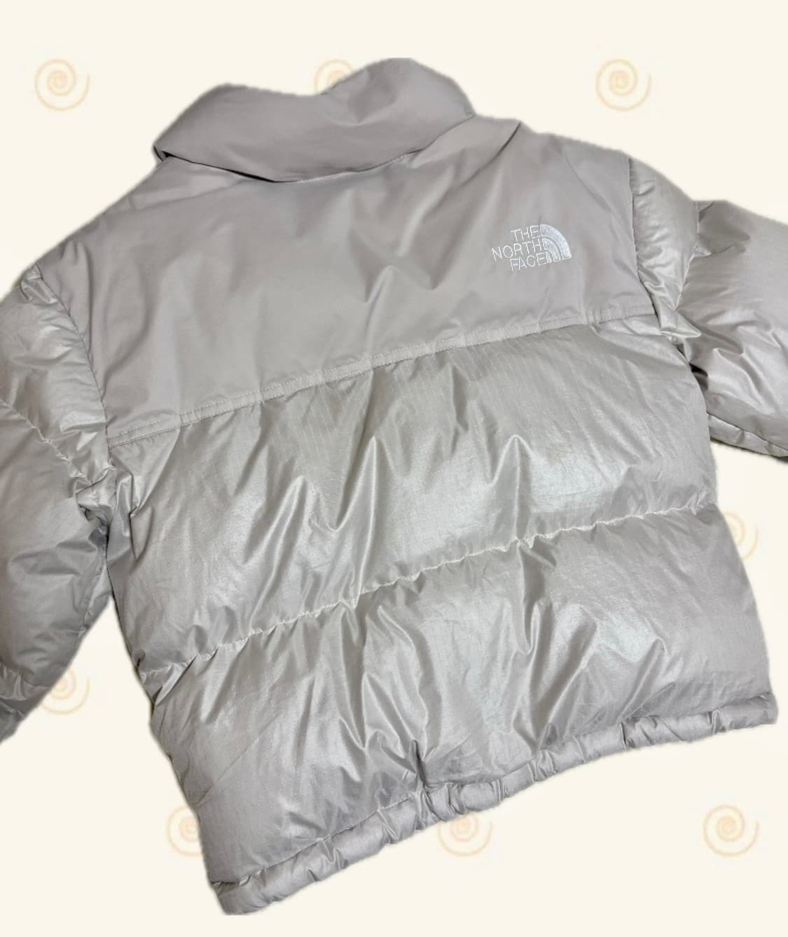 노스페이스 화이트라벨 노벨티 눕시 크림베이지 크롭 숏 패딩 s 85 상품이미지2