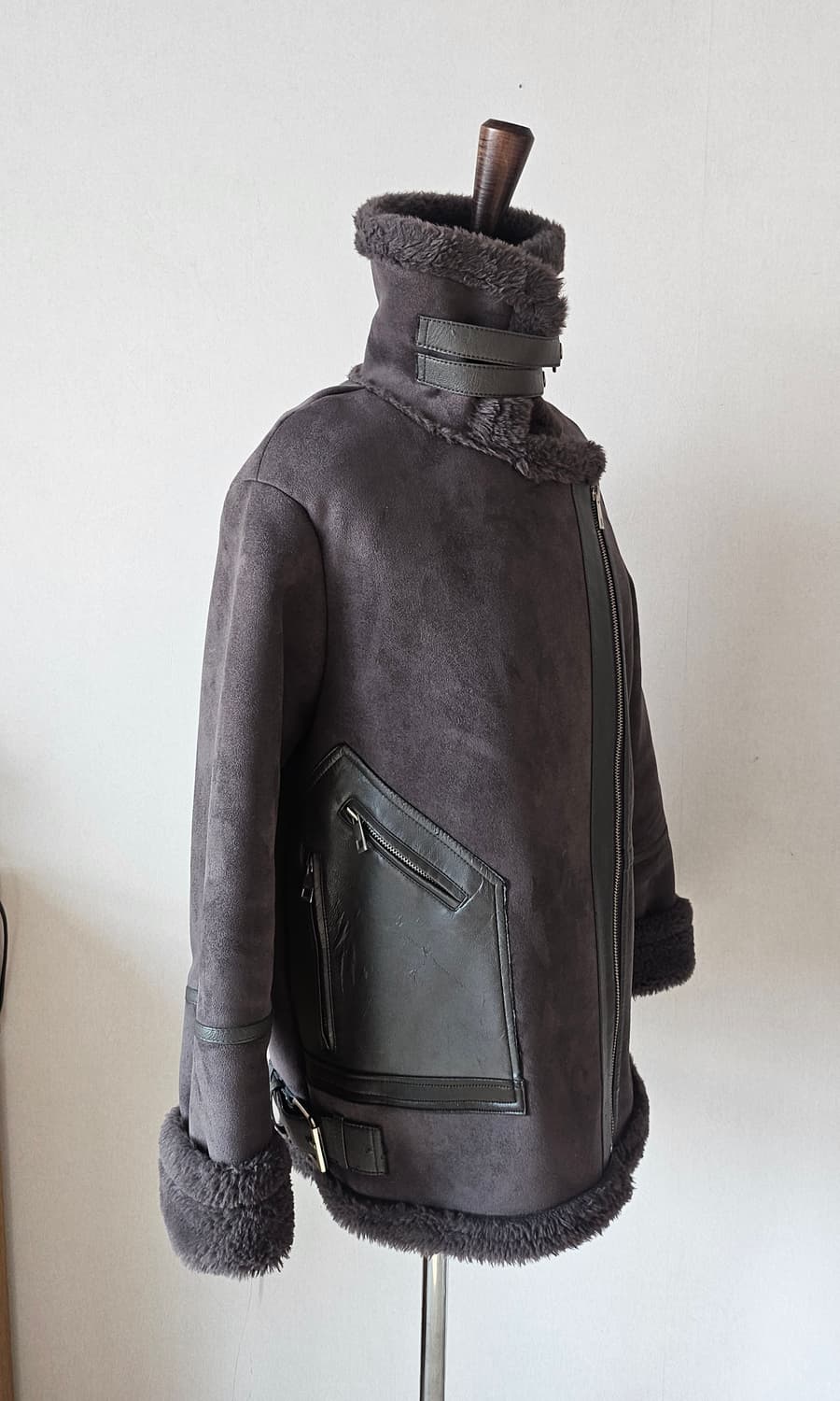 (레어템)퍼플 차콜 무스탕 라이더 자켓 F(55~66) 상품이미지6