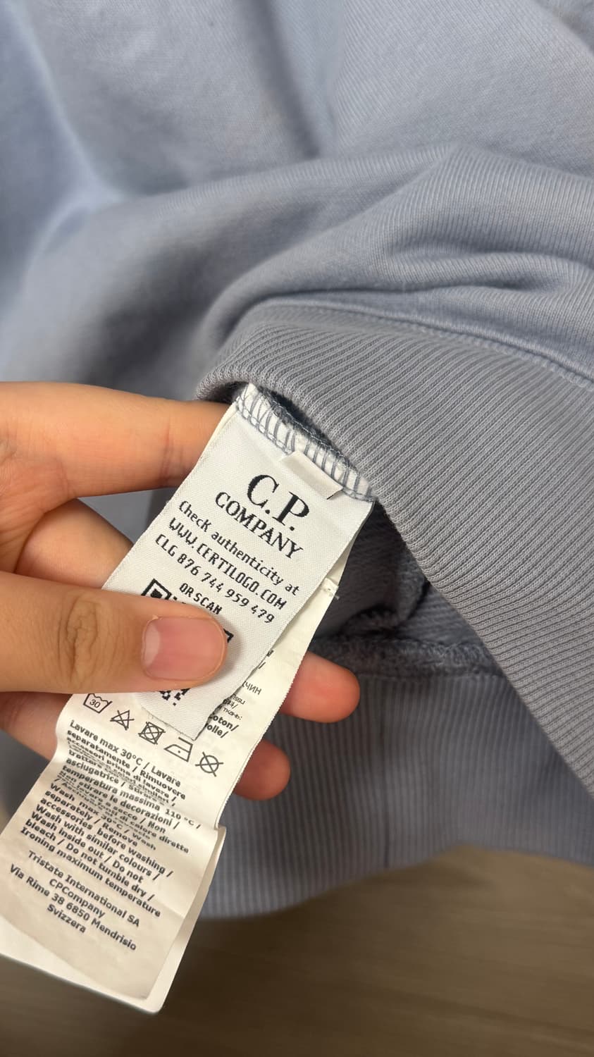 [L] Cp컴퍼니 블루 맨투맨 상품이미지4