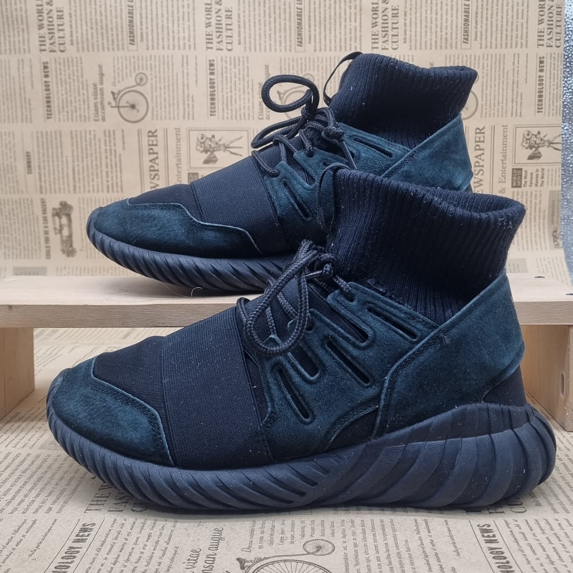 아디다스 튜블러 둠 블랙 스니커즈250 상품이미지1