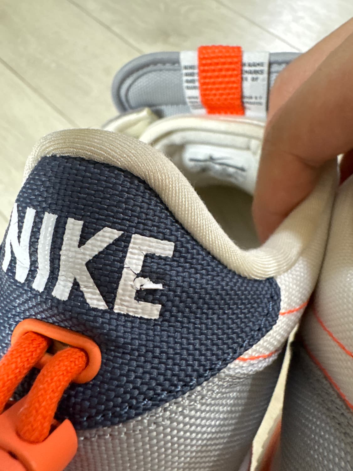 나이키 켄드릭라마 코르테즈 265 판매합니다 상품이미지6