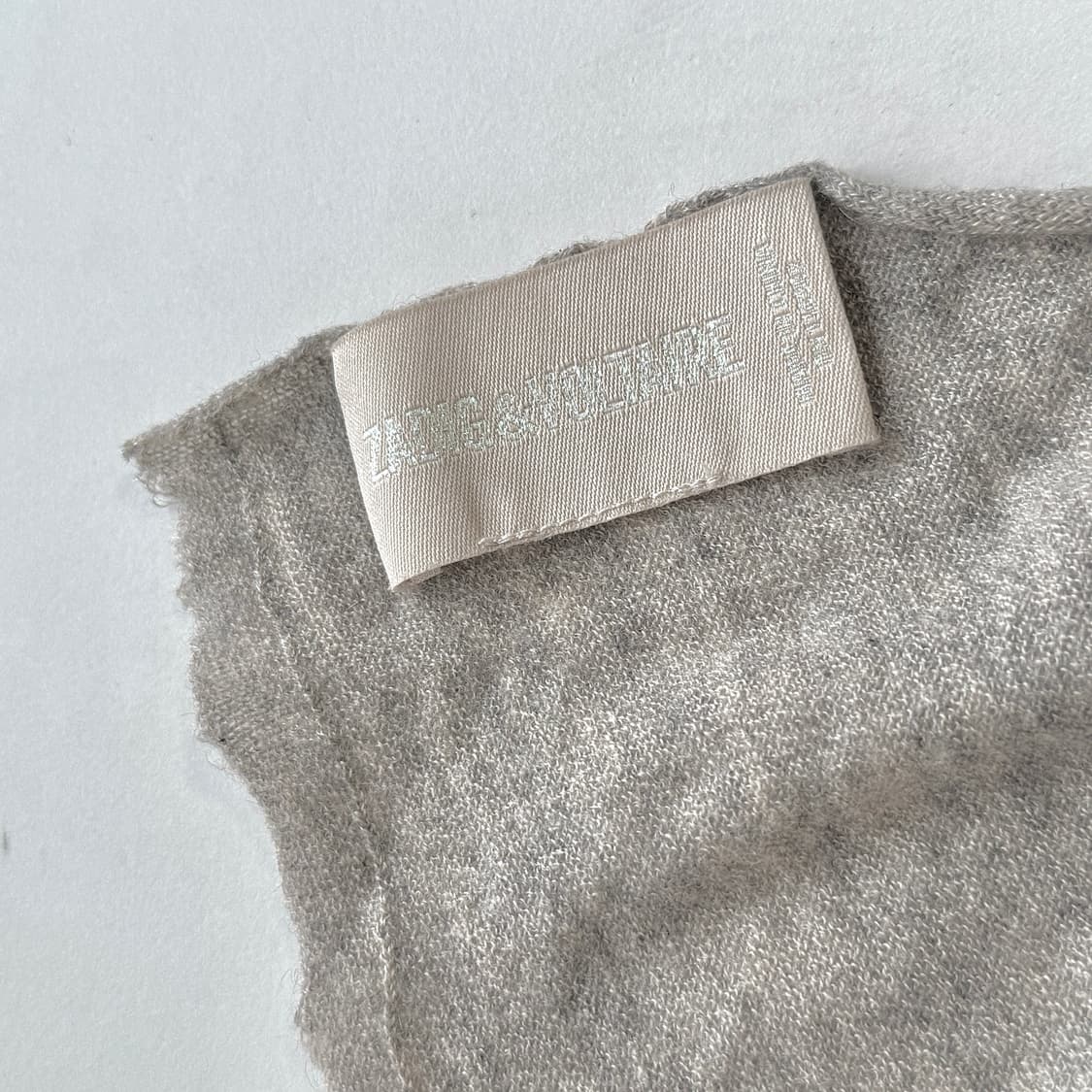 쟈딕앤볼테르 캐시미어 머플러 상품이미지3