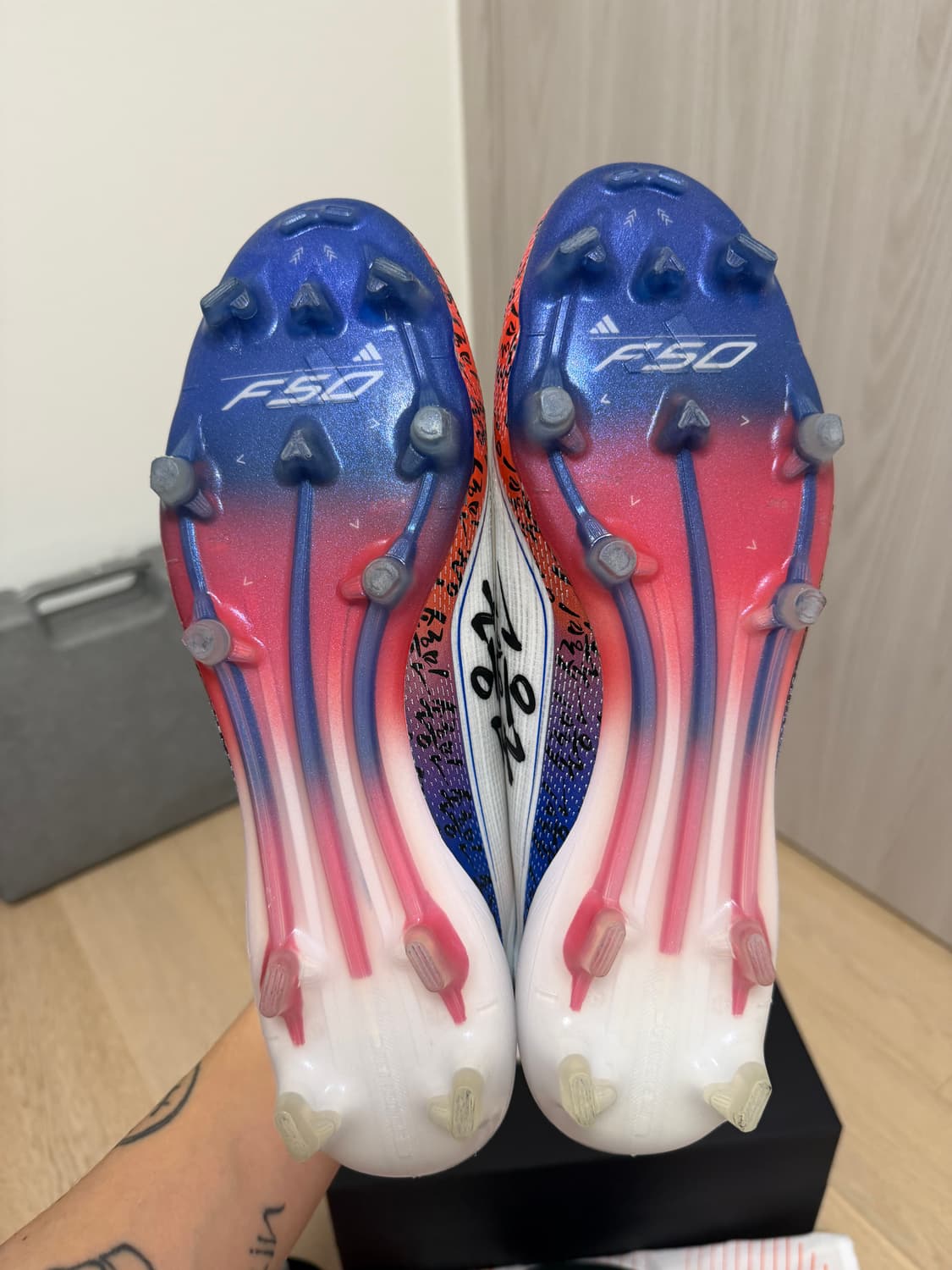 아디다스 F50 엘리트 FG 축구화 손흥민 에디션 (완전 새것 풀박스) 상품이미지5