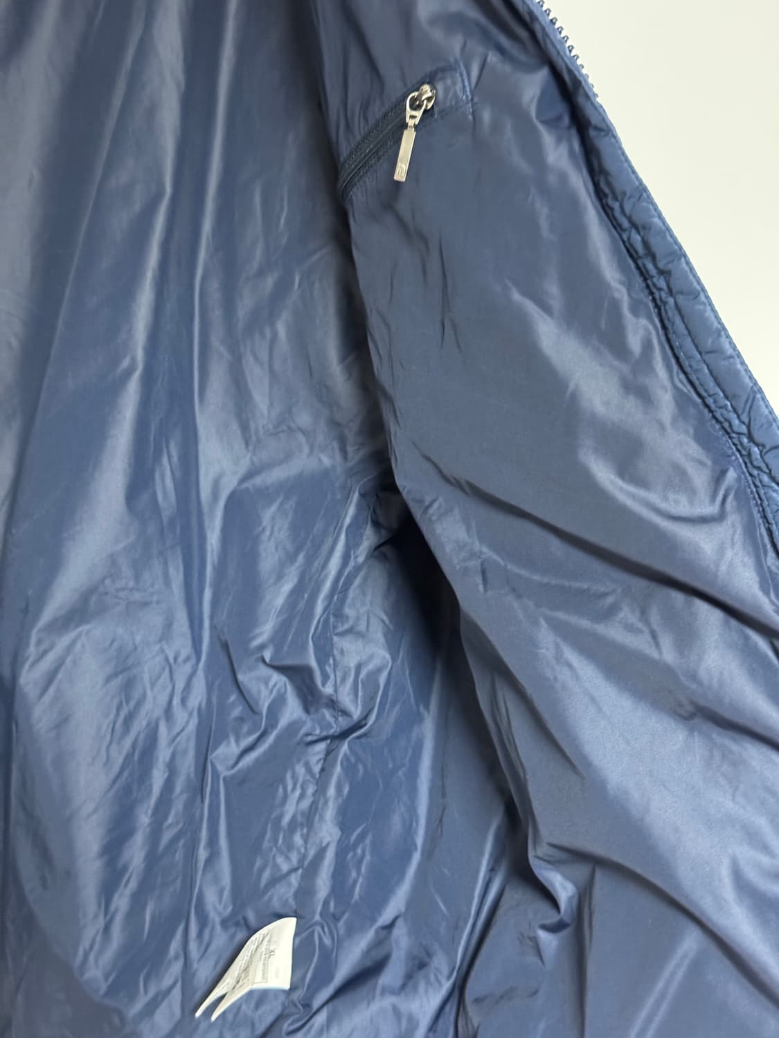 노스페이스 700 필파워 패딩 XL 남색 상품이미지3