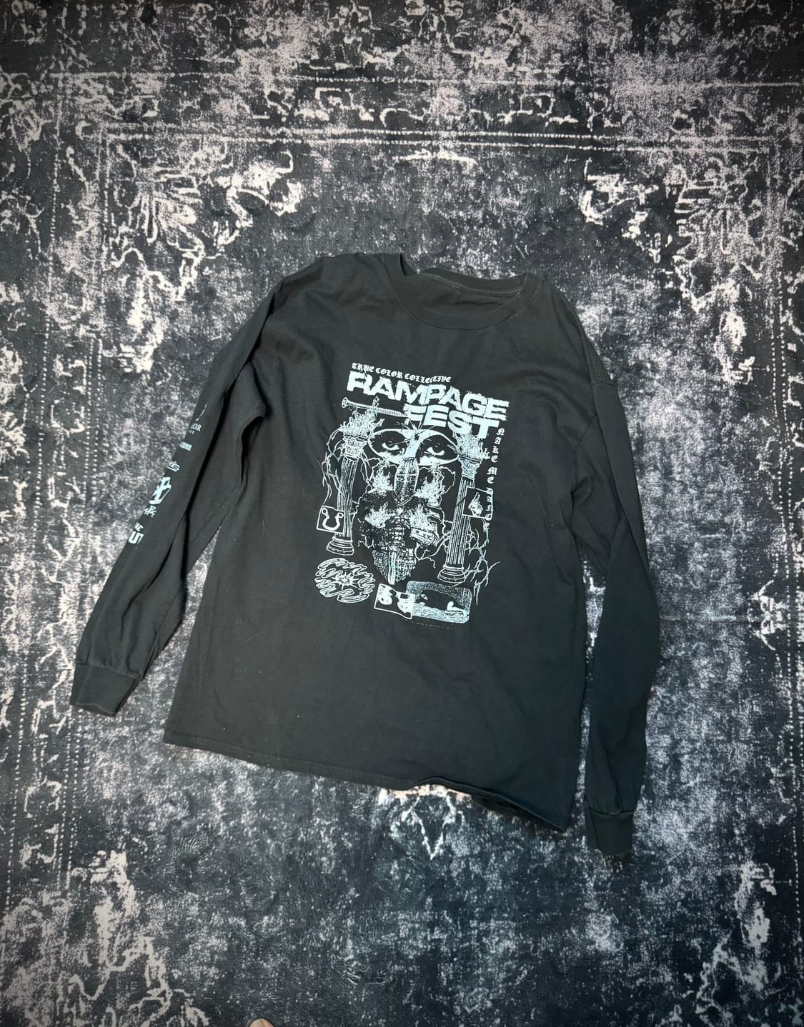 B_LONG SLEEVE T-SHIRT 상품이미지1