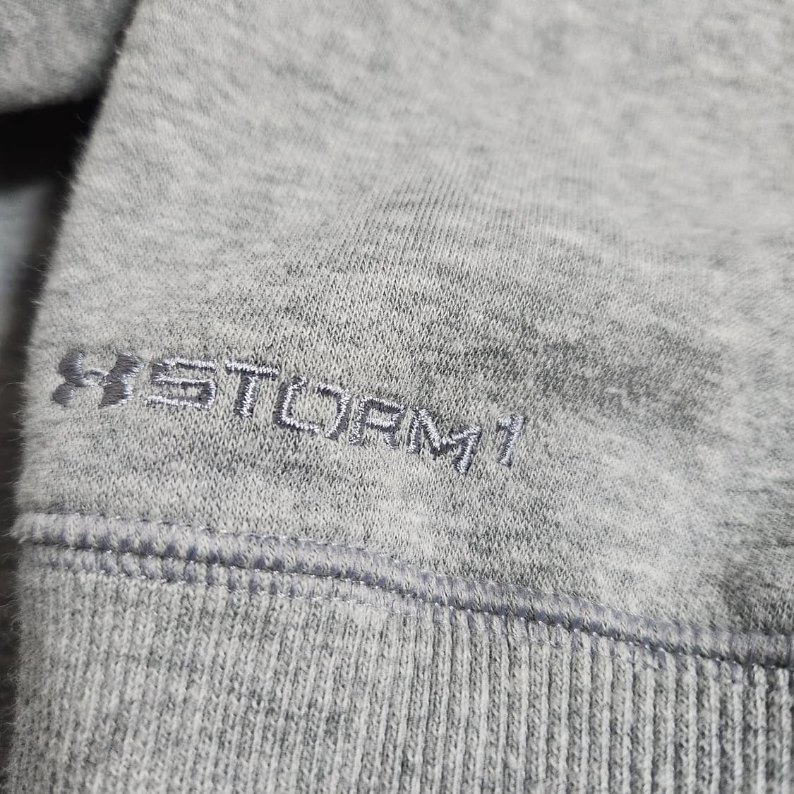 J186 [L] 언더아머 스톰 후드 집업
 상품이미지5