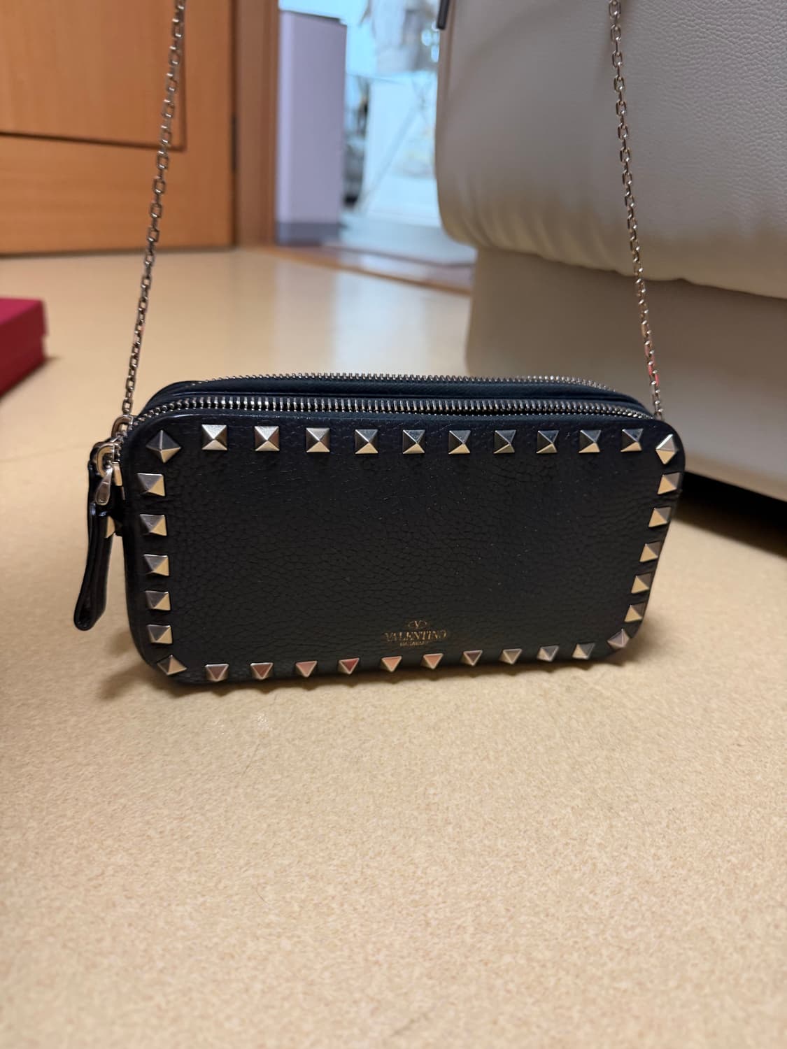 발렌티노 락스터드 크로스 체인백 상품이미지6
