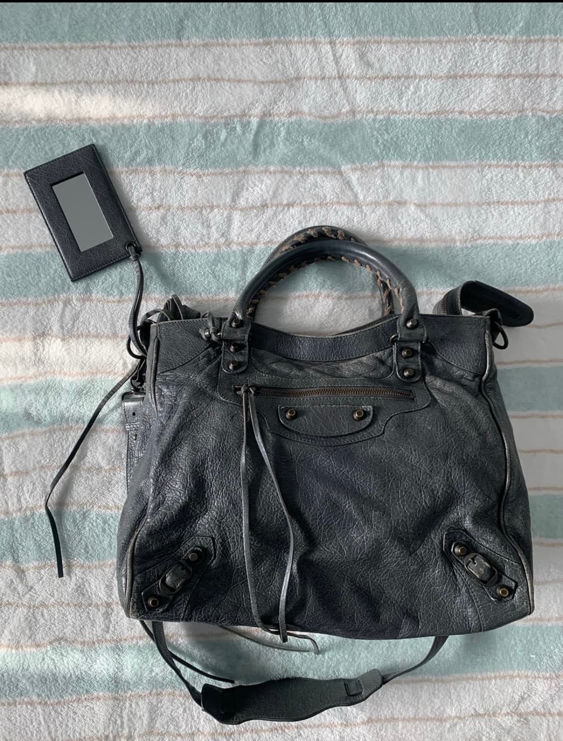 발렌시아가 클래식 시티 벨로 백 상품이미지1