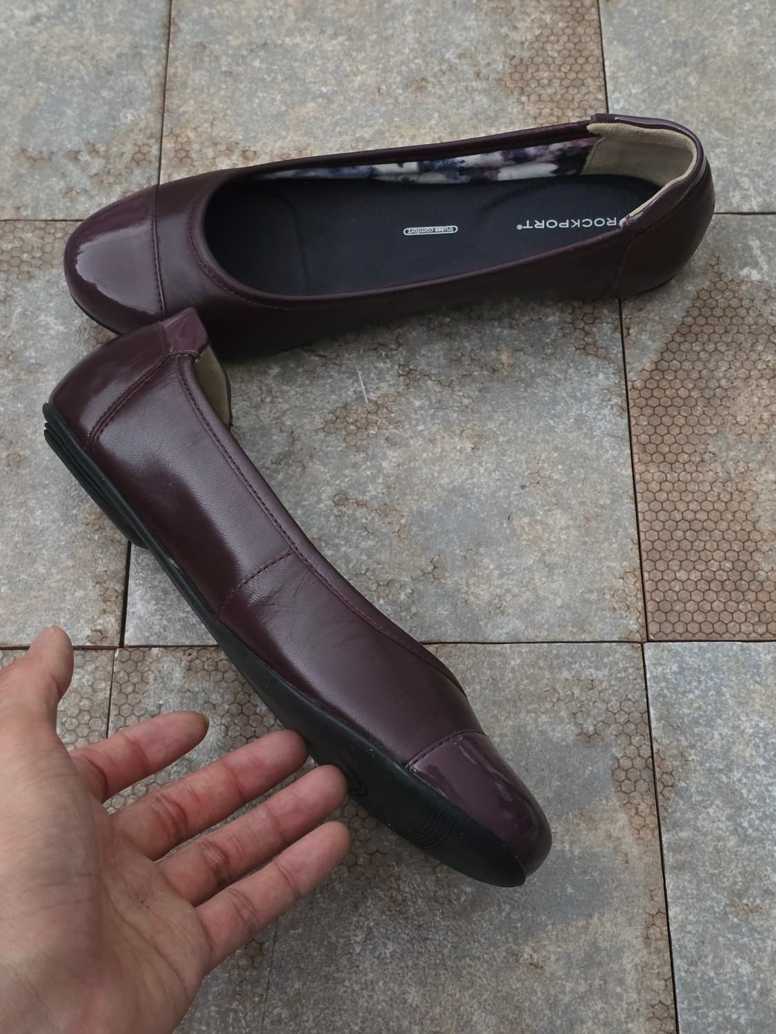 (255)락포트 레베카 캡 토 플랫 슈즈 상품이미지4