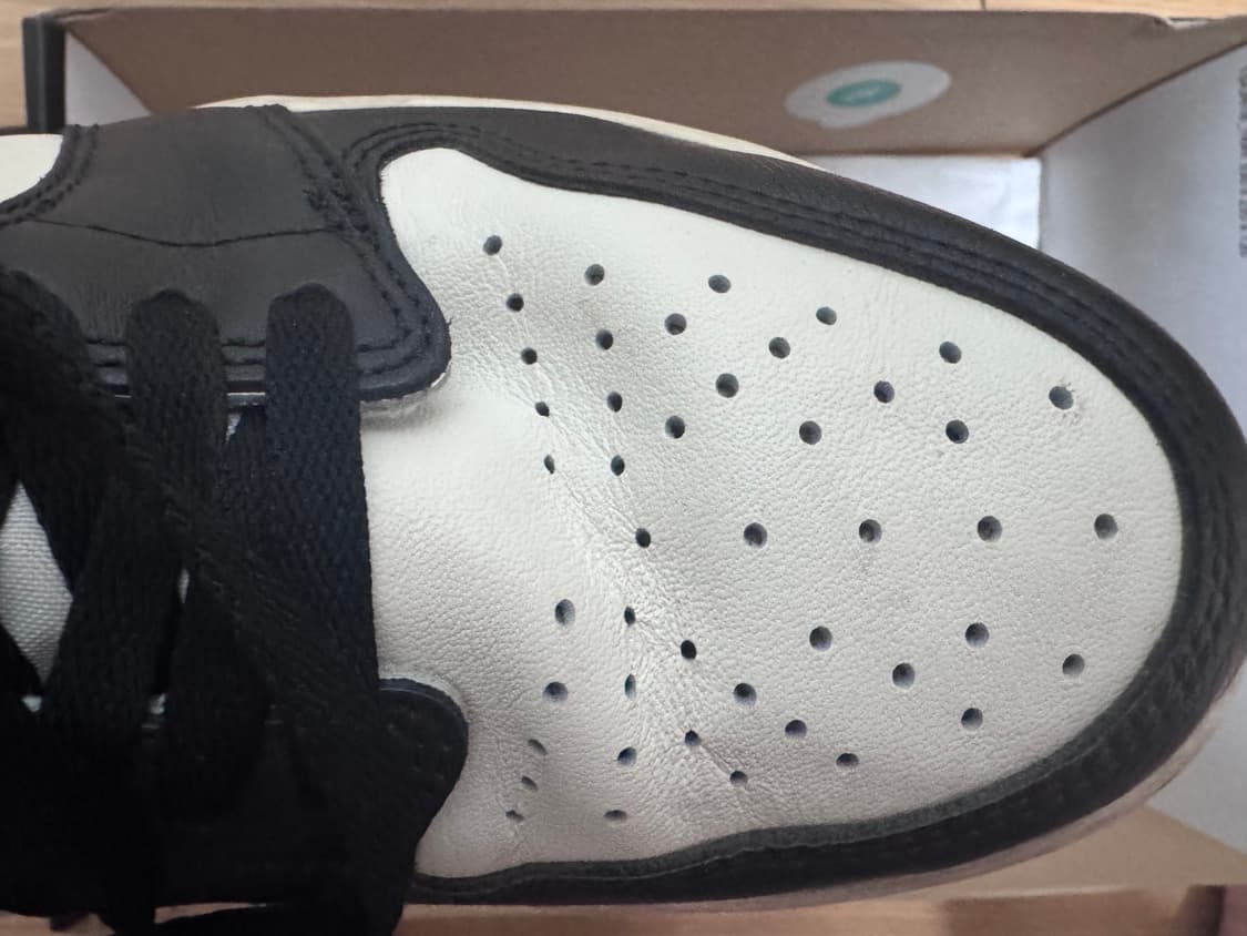 에어조던 1 하이 다크모카 285 상품이미지3