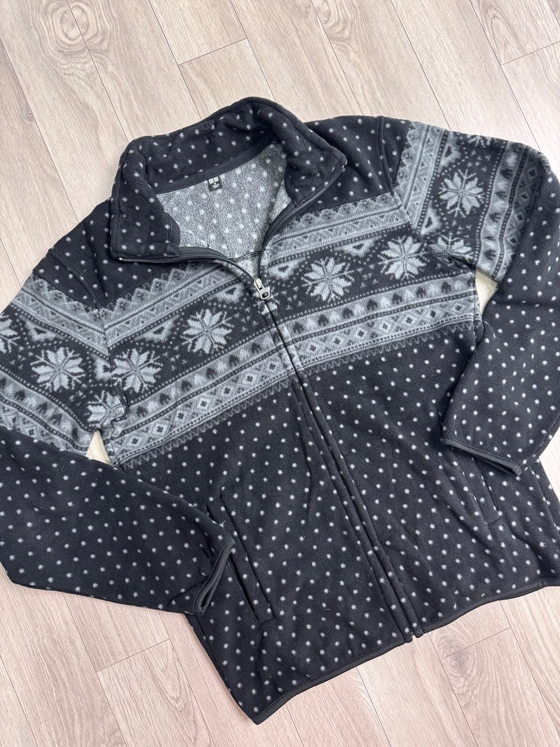 유니클로 노르딕 도트 플리스 집업 상품이미지5