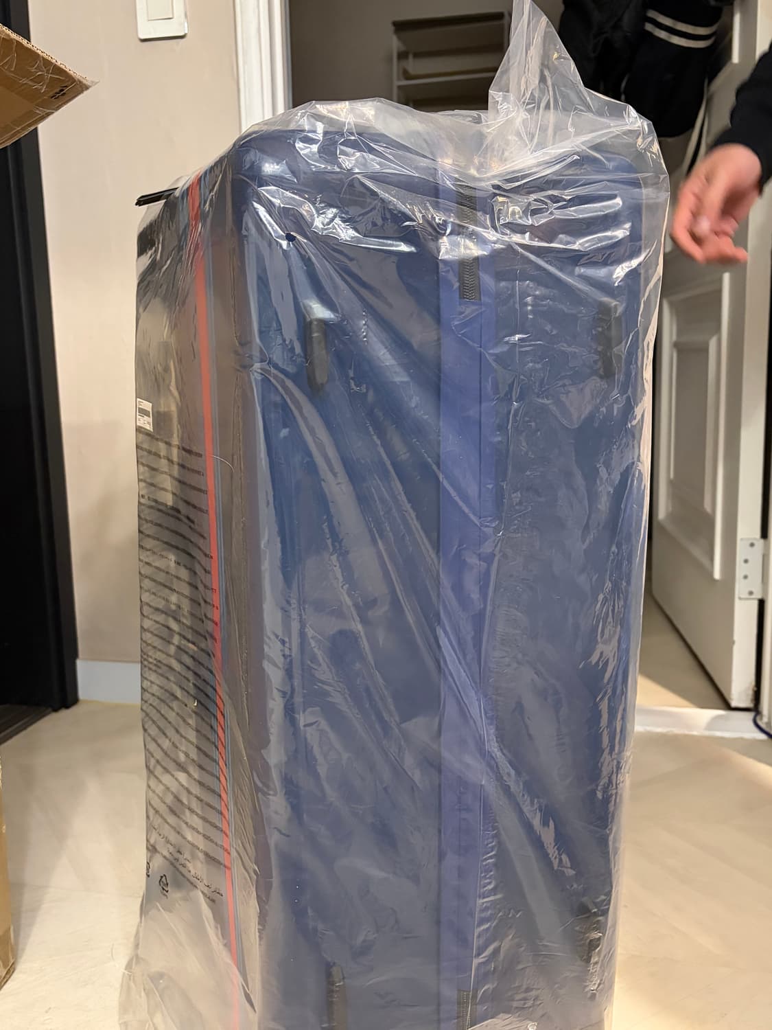 포르쉐 마티니 레이싱 캐리어 31인치  상품이미지3