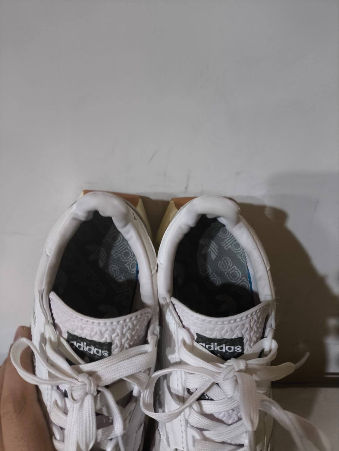 255mm 아디다스 레트로피 운동화 상품이미지6