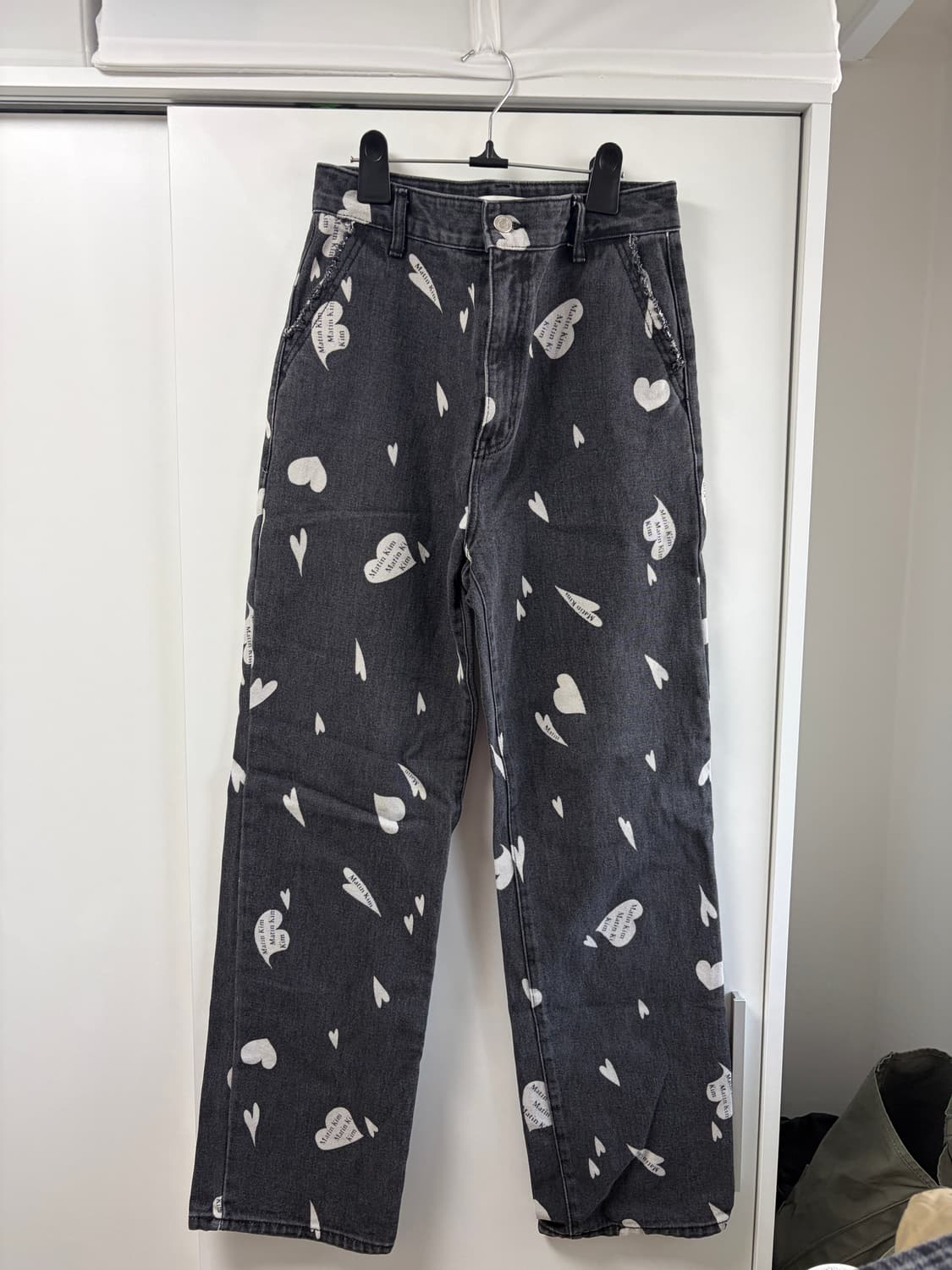 마뗑킴 하트 데님 팬츠 상품이미지1