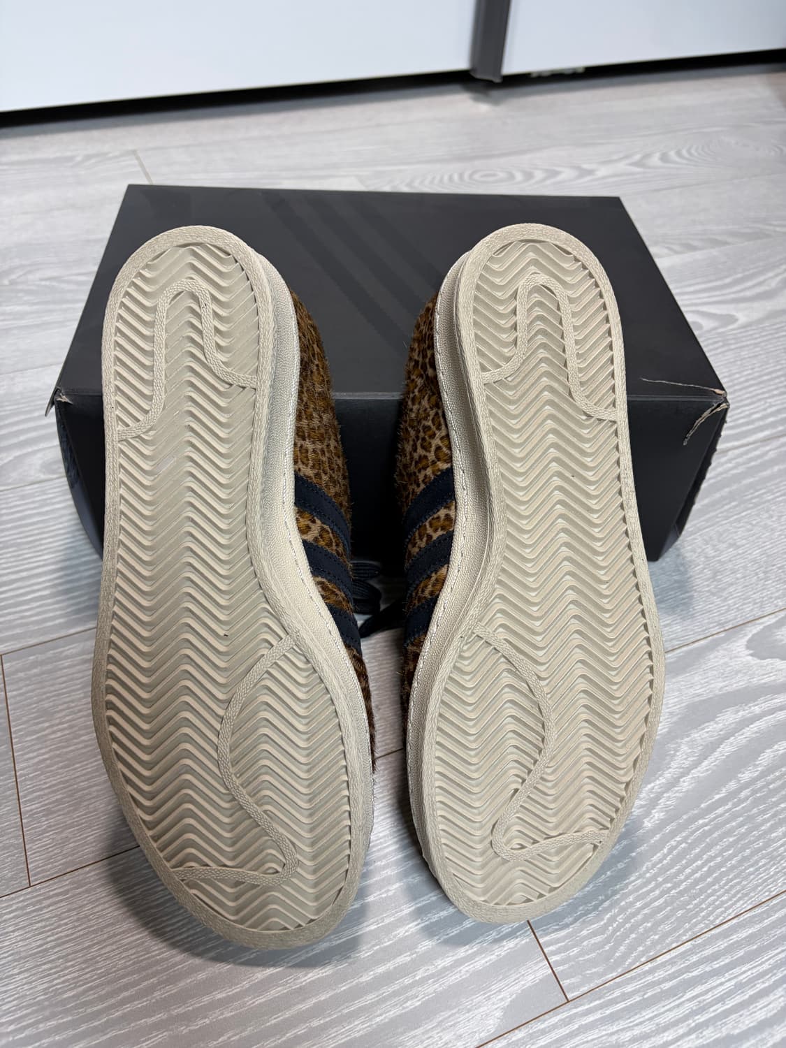 아디다스 네이버후드 캠퍼스 80s (270) 상품이미지5