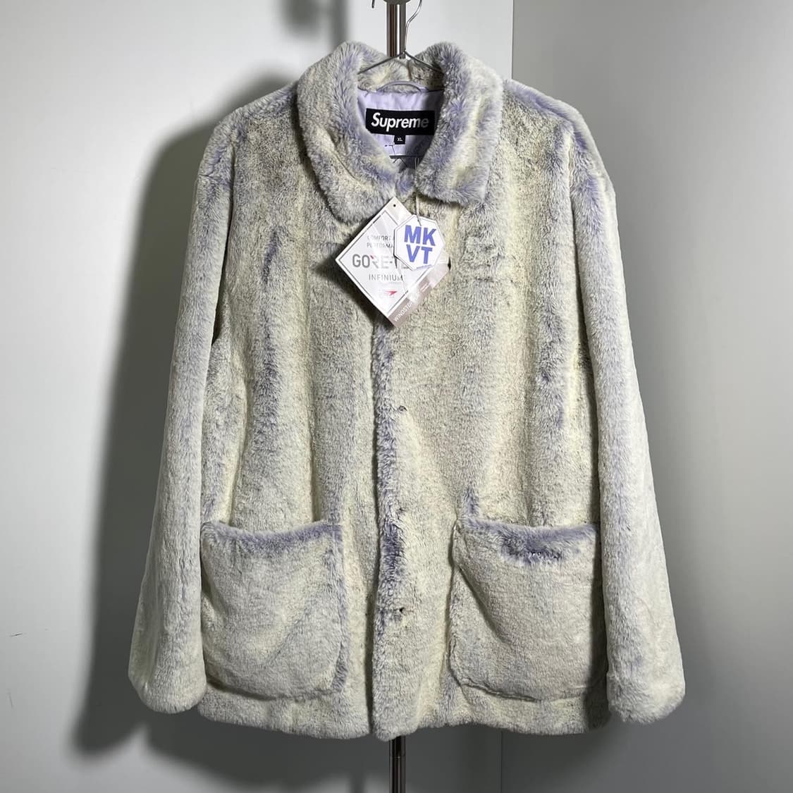 슈프림 21fw 2-Tone 포우 퍼 샵 코트  상품이미지1