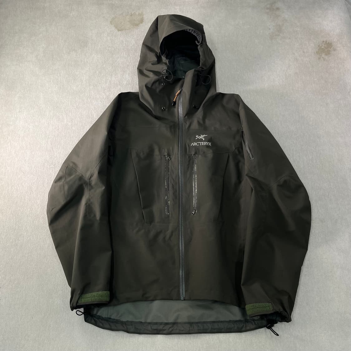 100 아크테릭스 구형 알파 SV 카키 바람막이 자켓 상품이미지2