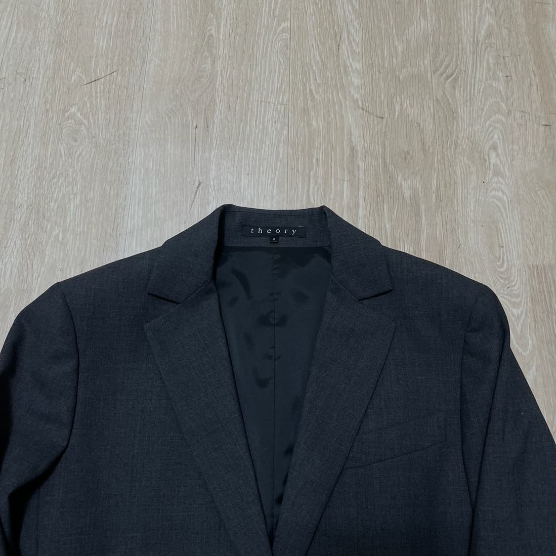 띠어리 여성 싱글 블레이저 정장 자켓 2사이즈  상품이미지2