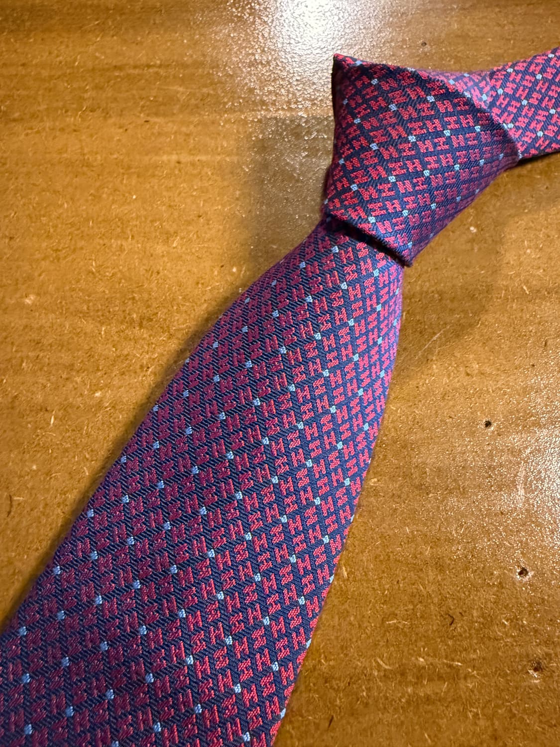 에르메스 H 로고 올오버 패턴 실크 넥타이 상품이미지4