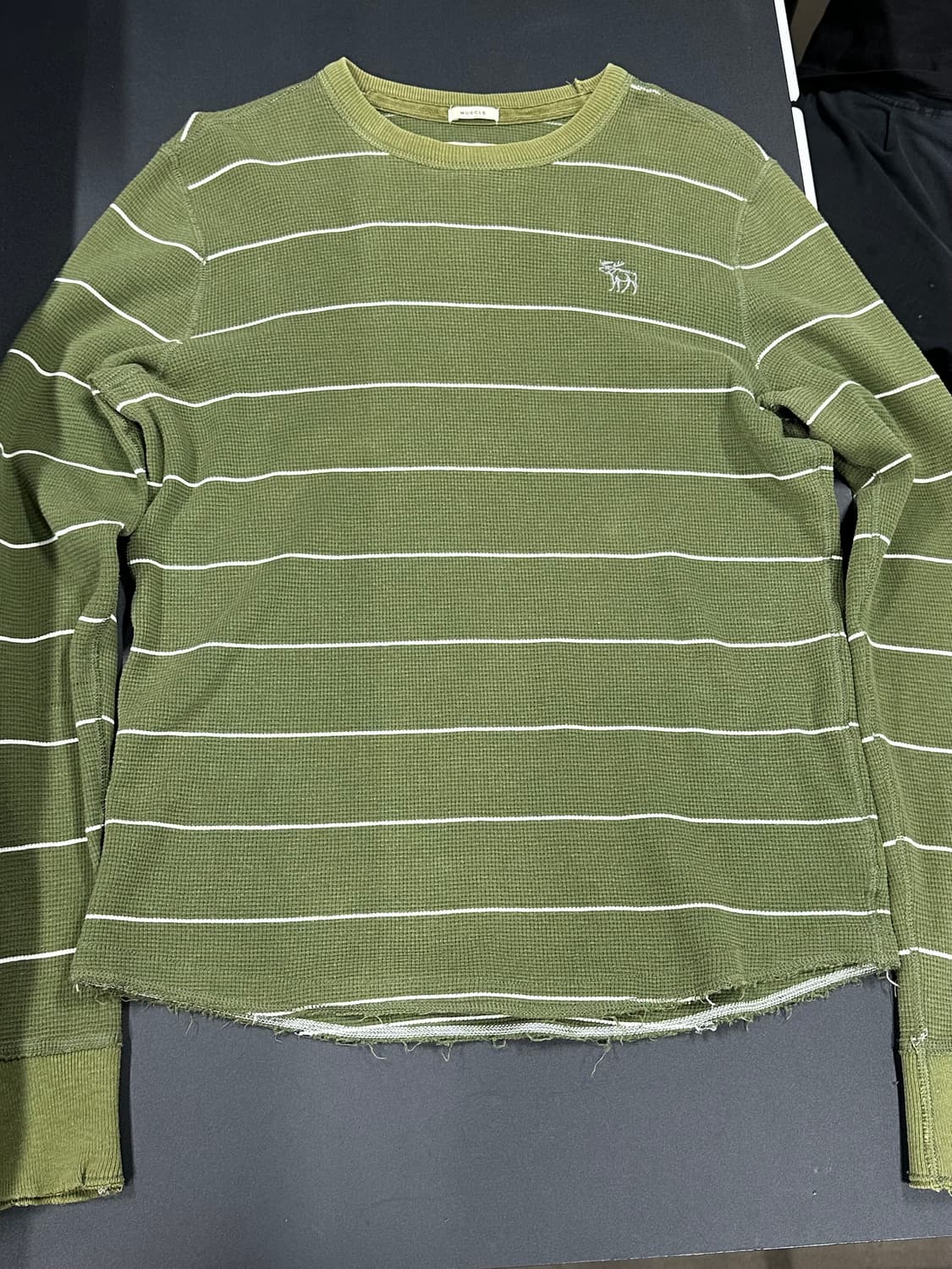  아베크롬비 Abercrombie 올리브그린 스트라이프 니트 롱슬리브 상품이미지4