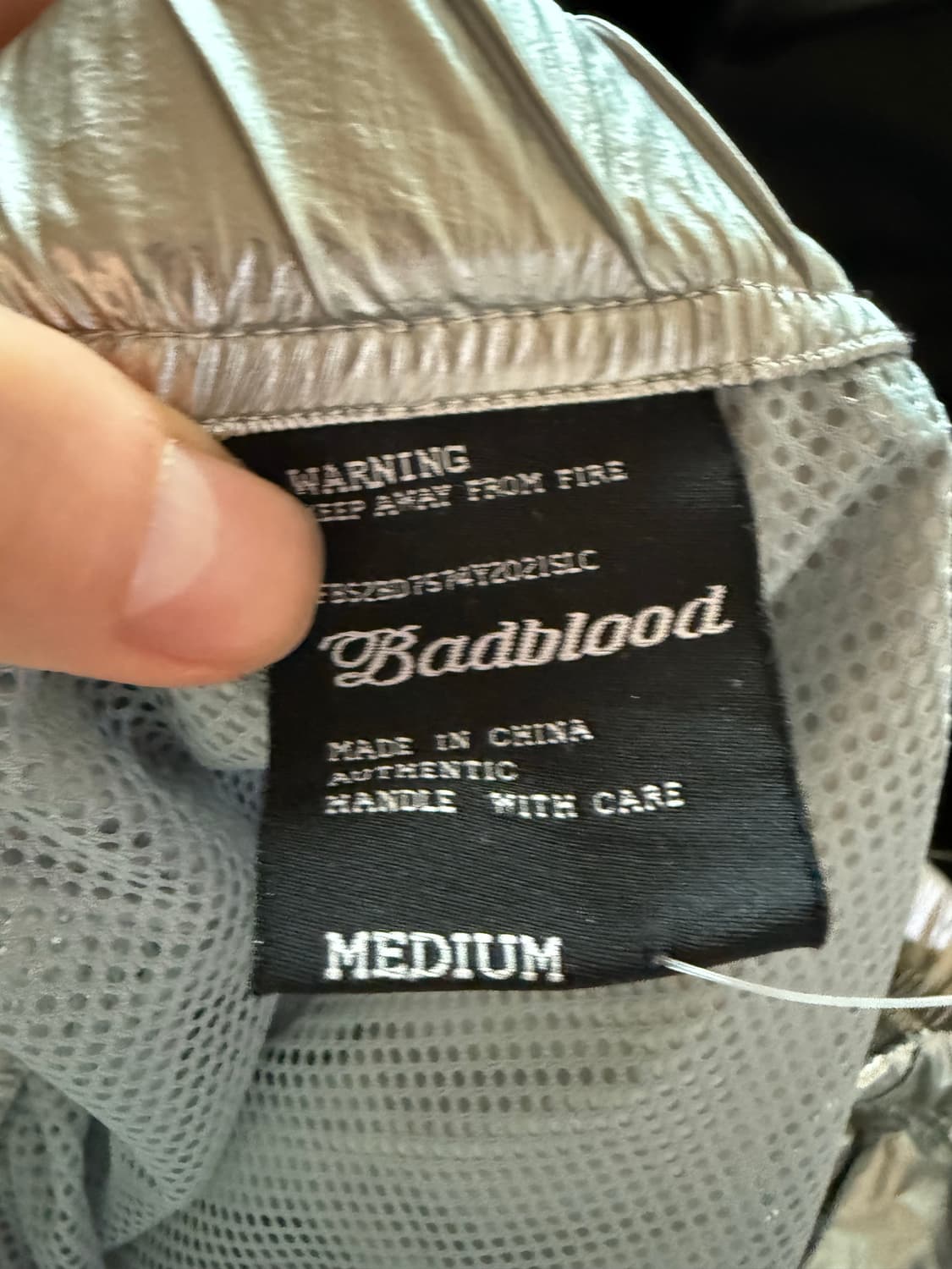 배드블러드 실버 트랙 셋업 라지핏 미디움 상품이미지5