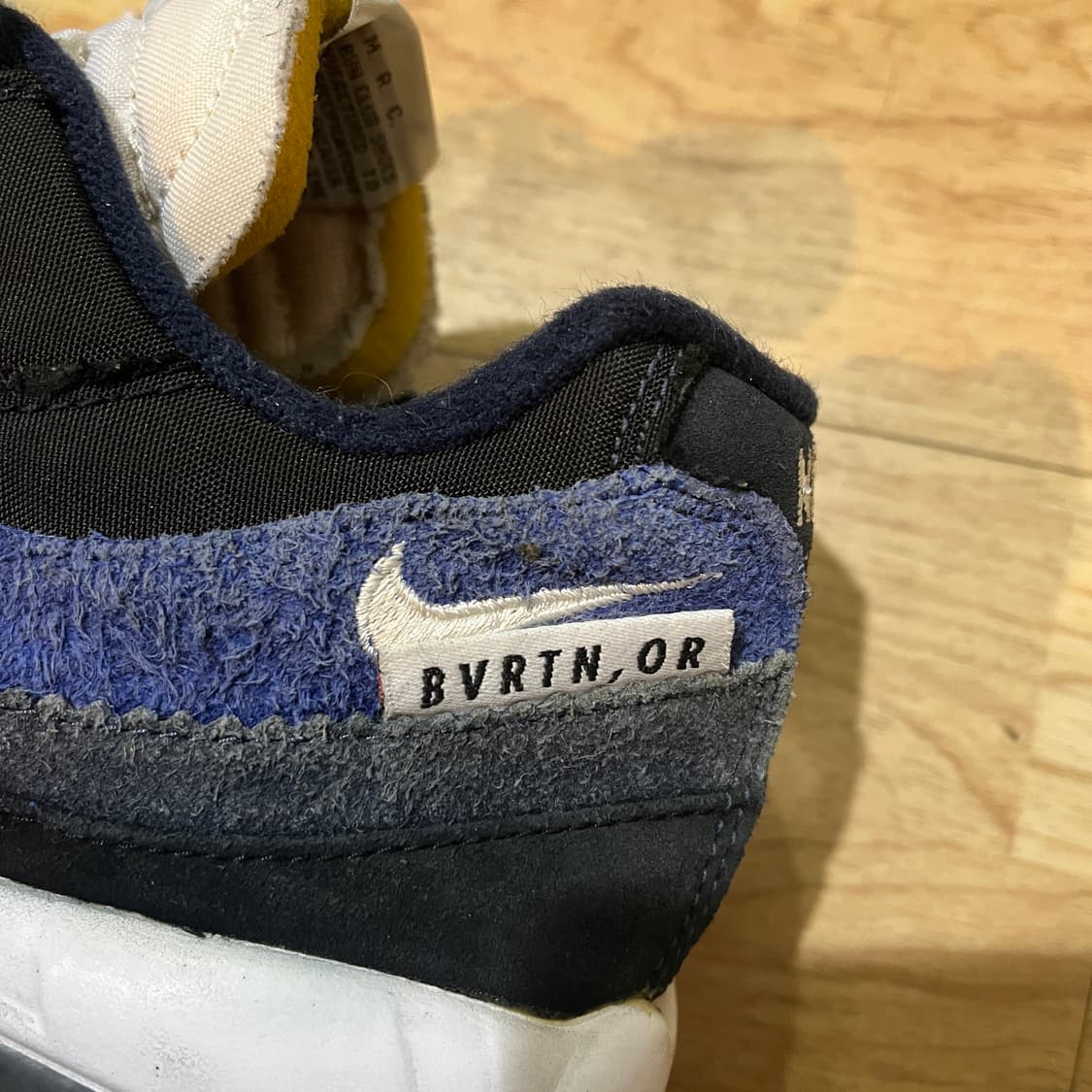 (280) 나이키 맥스95 SE 러닝클럽 블랙 딥 로얄 블루 상품이미지3