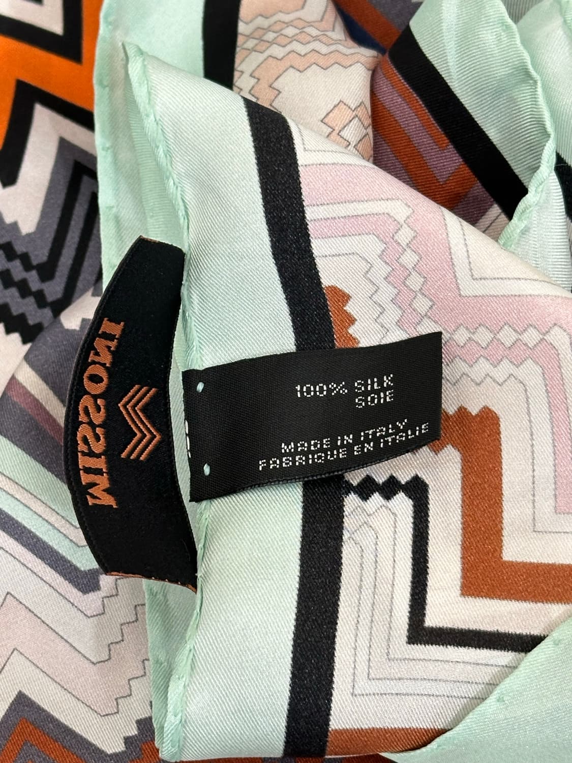 미소니 실크 머플러 상품이미지4