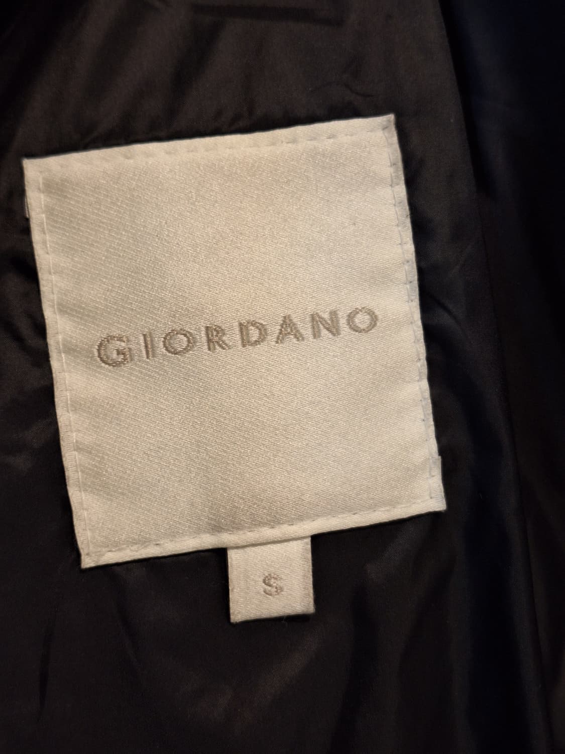 지오다노 여성 다운 숏 경량패딩  상품이미지6