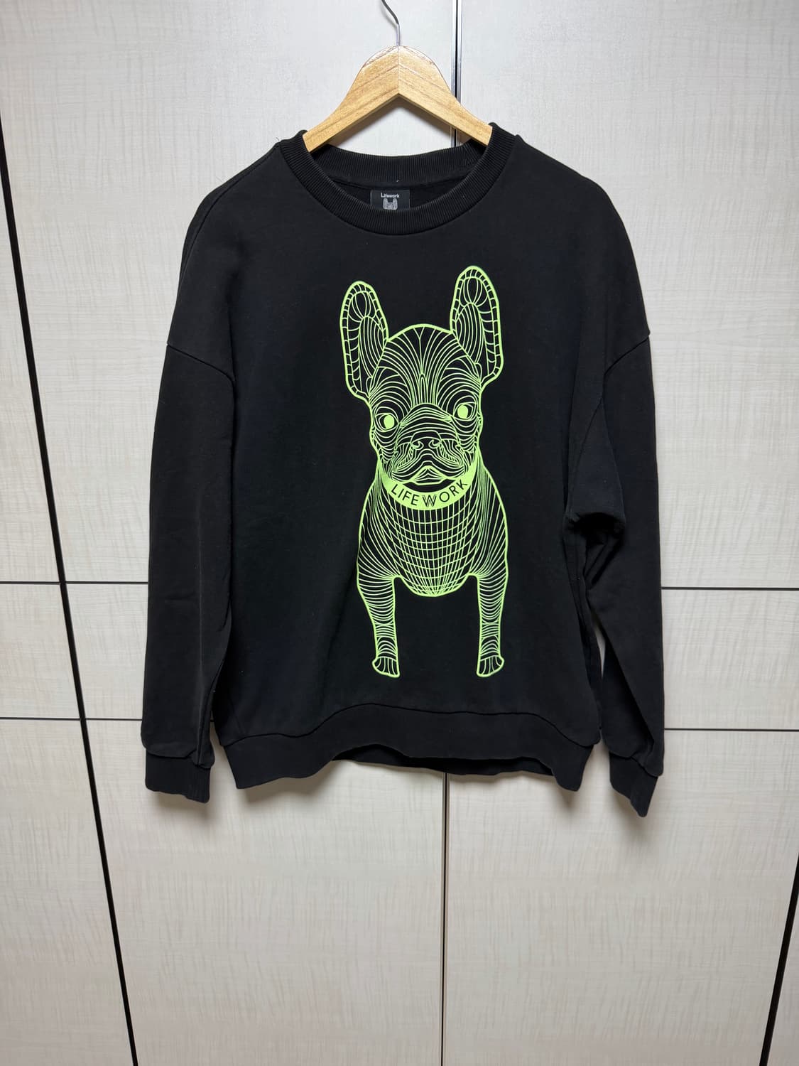 라이프워크 블랙 강아지 프린팅 맨투맨 싸이즈 100 상품이미지1