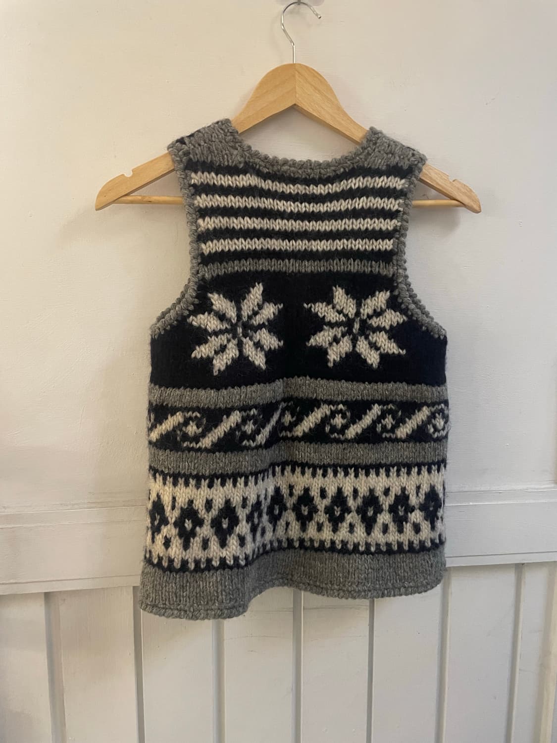 BEAMS nordic pettern knit vest 상품이미지4