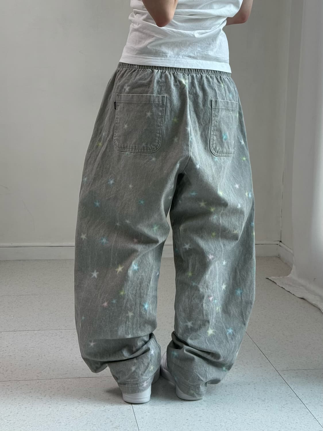 위캔더스 그레이 스타 팬츠 상품이미지4